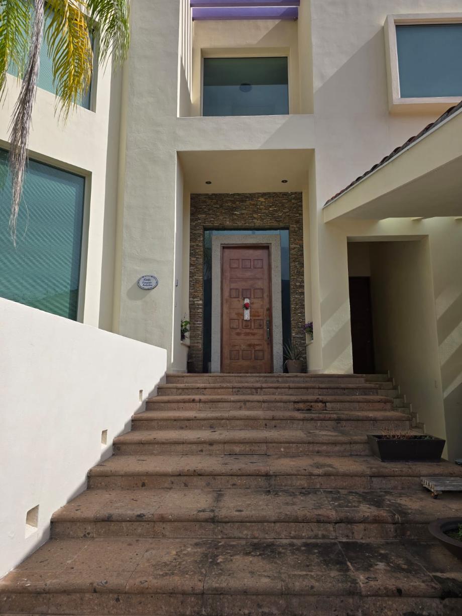 Monterrey, Nuevo León, 64989, Mexico, 3 Bedrooms Bedrooms, ,4 BathroomsBathrooms,Residential,For Sale,1918483
