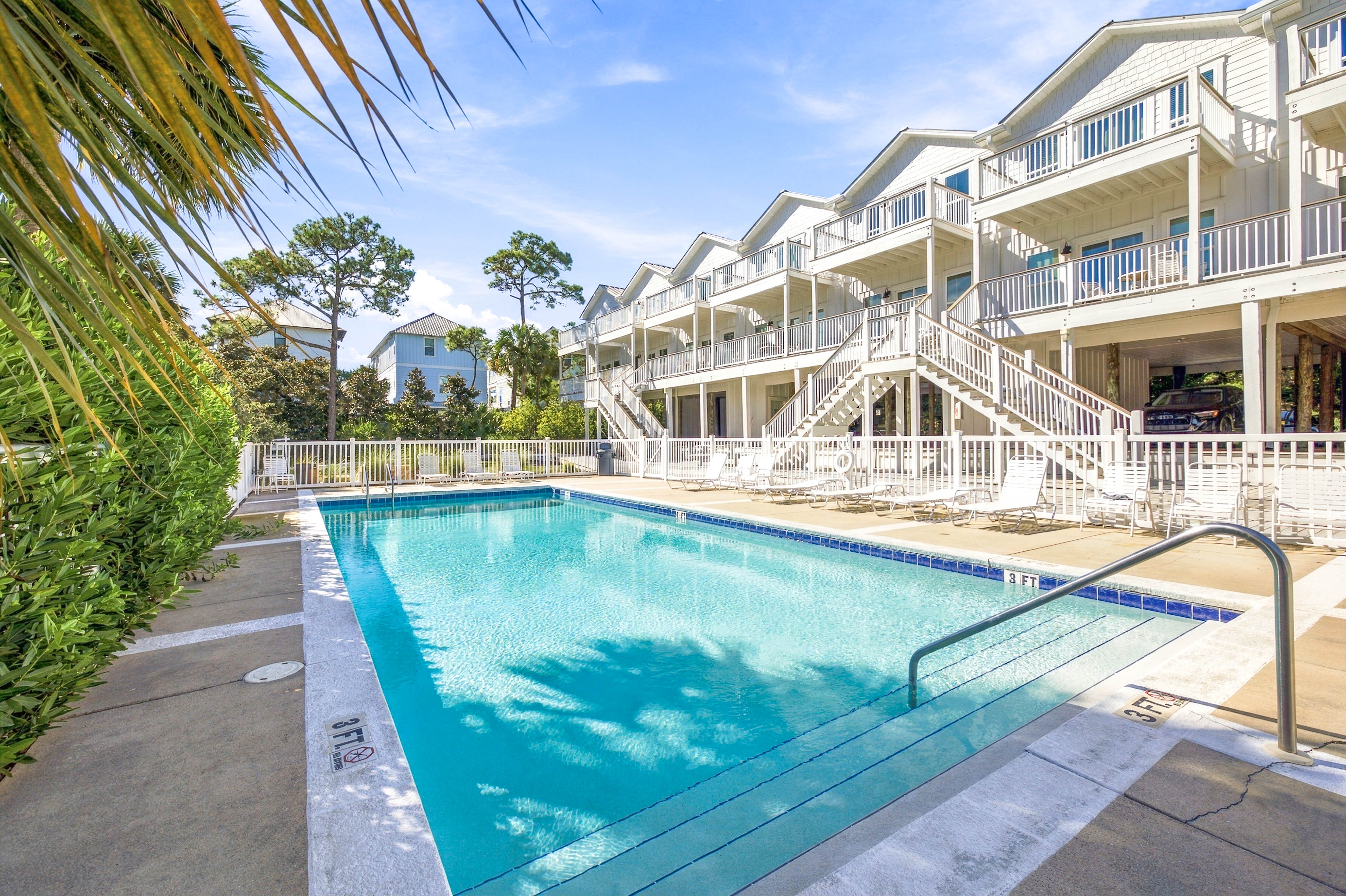  Updated 30A Townhome Steps From The Beach - 物件實景
