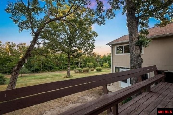 Mountain Home, Arkansas, 72653, United States, 5 Bedrooms Bedrooms, ,4 BathroomsBathrooms,Residential,For Sale,1899496