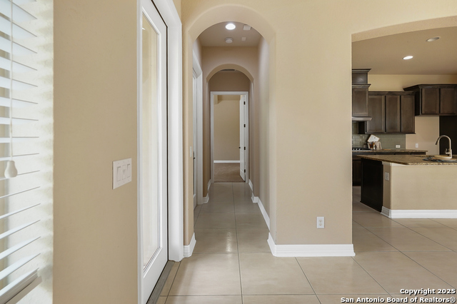 San Antonio, Texas, 78261, United States, 3 Bedrooms Bedrooms, ,4 BathroomsBathrooms,Residential,For Sale,1794798