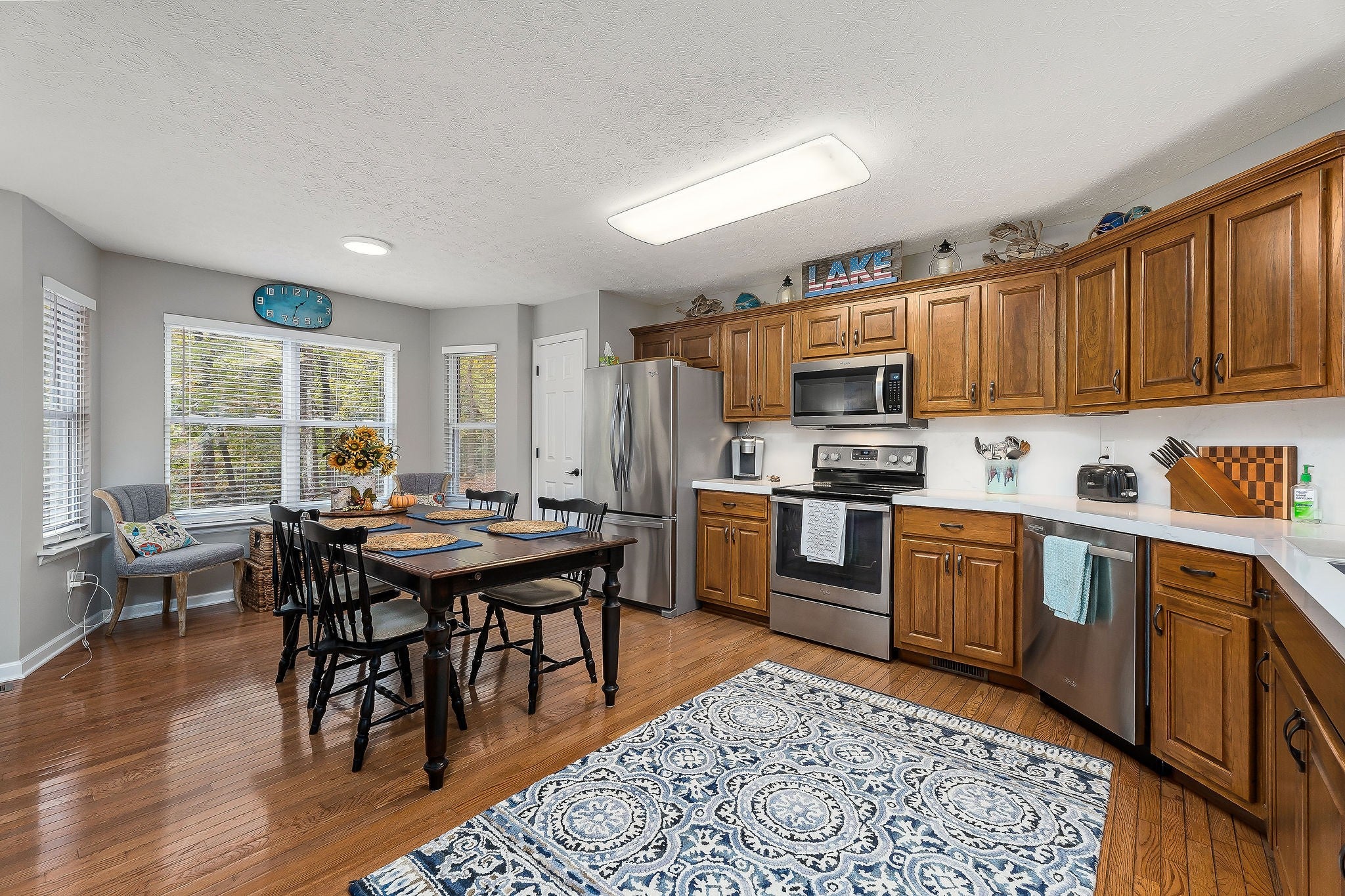 Smithville, Tennessee, 37166, United States, 3 Bedrooms Bedrooms, ,3 BathroomsBathrooms,Residential,For Sale,2006614