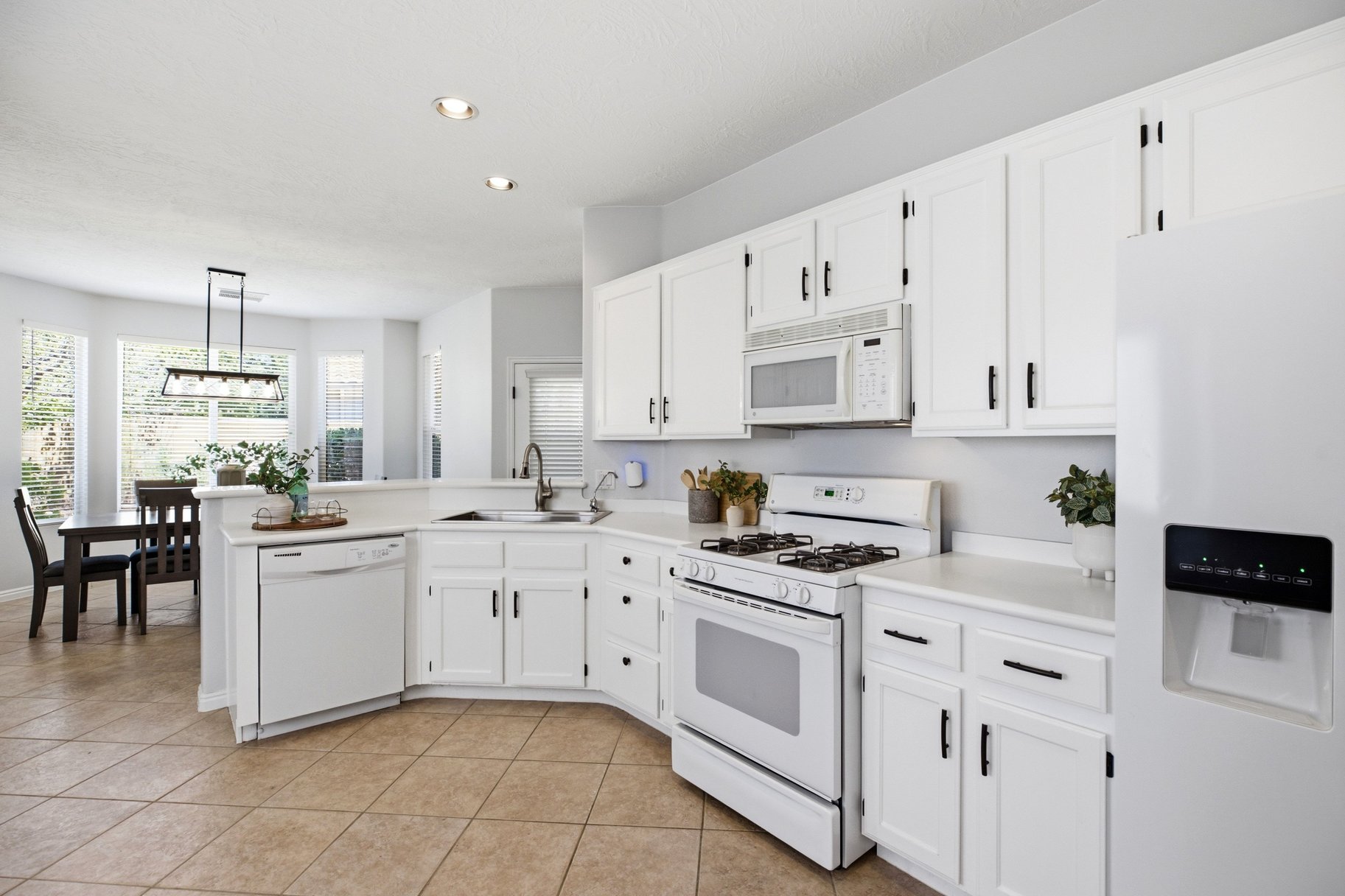  Beautiful Stunning Home in the Adult Active Community of Sunriver Golf Course - 物件實景