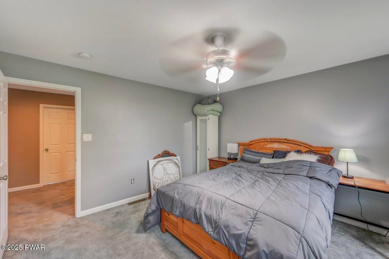 Honesdale, Pennsylvania, 18431, United States, 5 Bedrooms Bedrooms, ,4 BathroomsBathrooms,Residential,For Sale,1973688