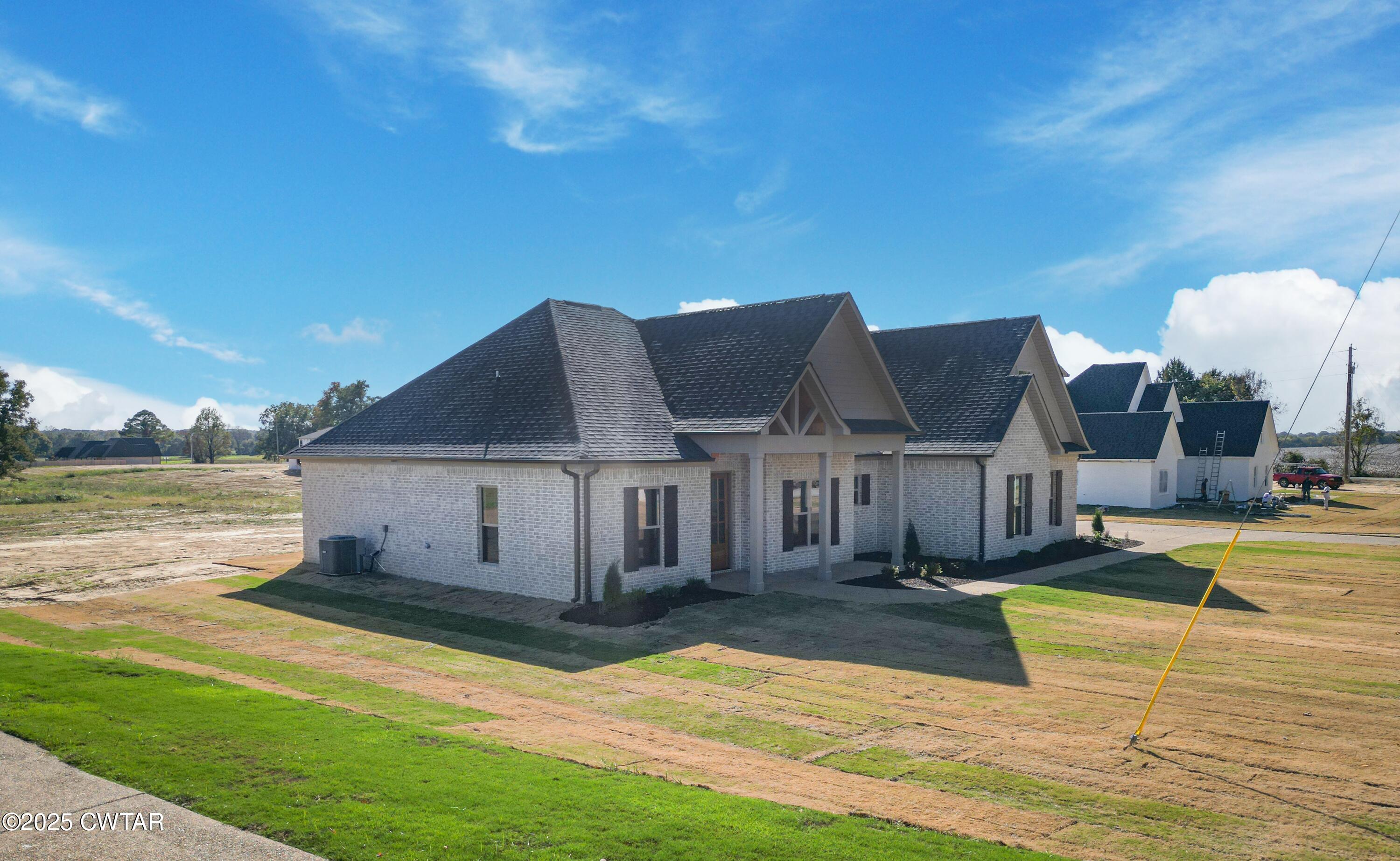 Gadsden, Tennessee, 38337, United States, 4 Bedrooms Bedrooms, ,3 BathroomsBathrooms,Residential,For Sale,1990008