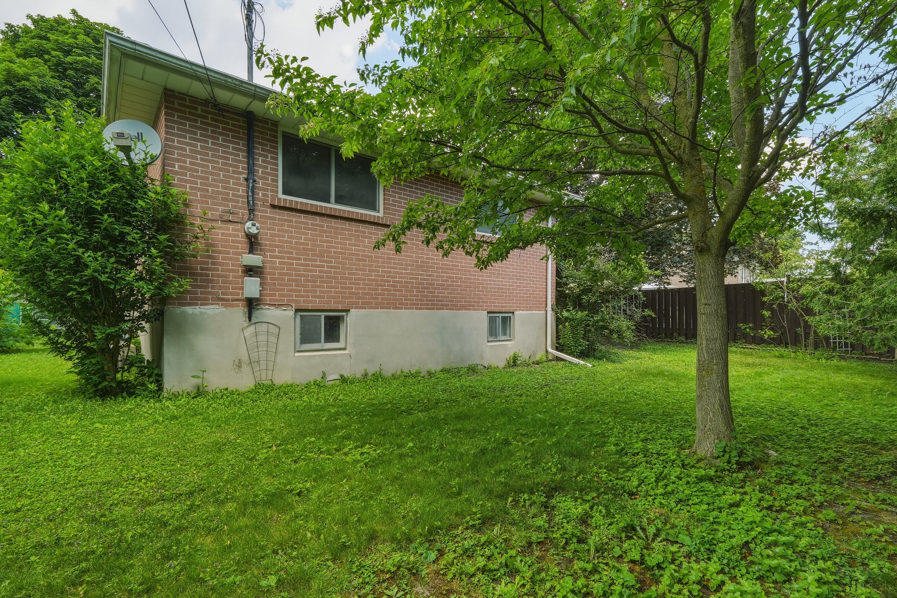  Detached Bungalow - 物件實景