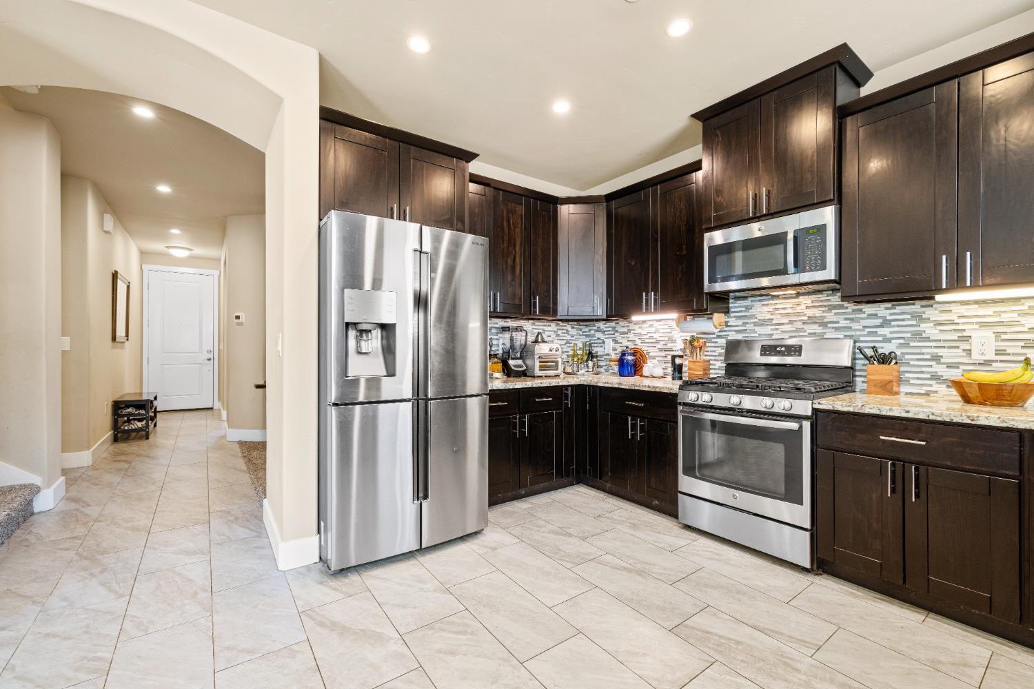 Placerville, California, 95667, United States, 4 Bedrooms Bedrooms, ,3 BathroomsBathrooms,Residential,For Sale,1973670