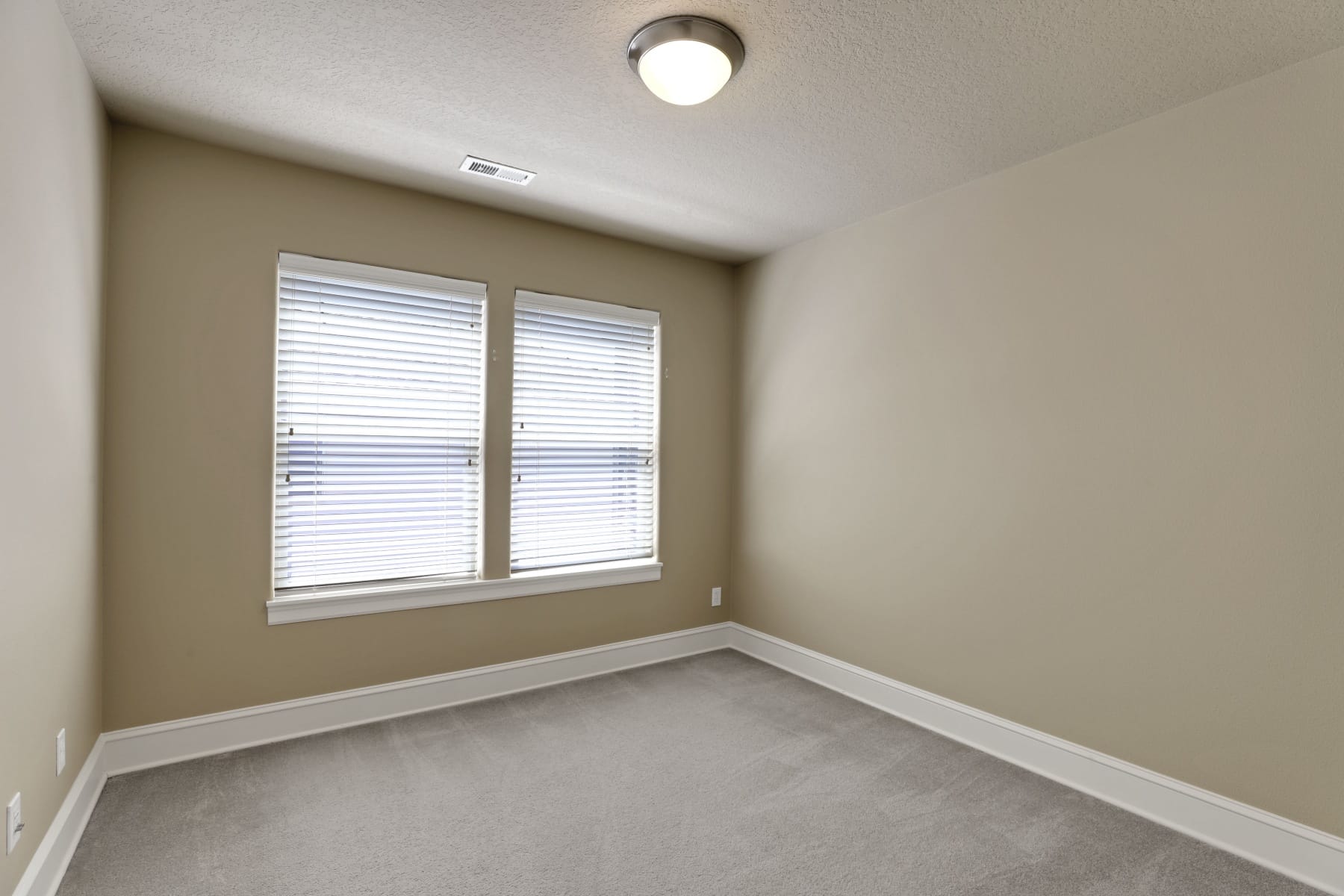  17236 SW 136TH AVE Portland, OR 97224 - 物件實景