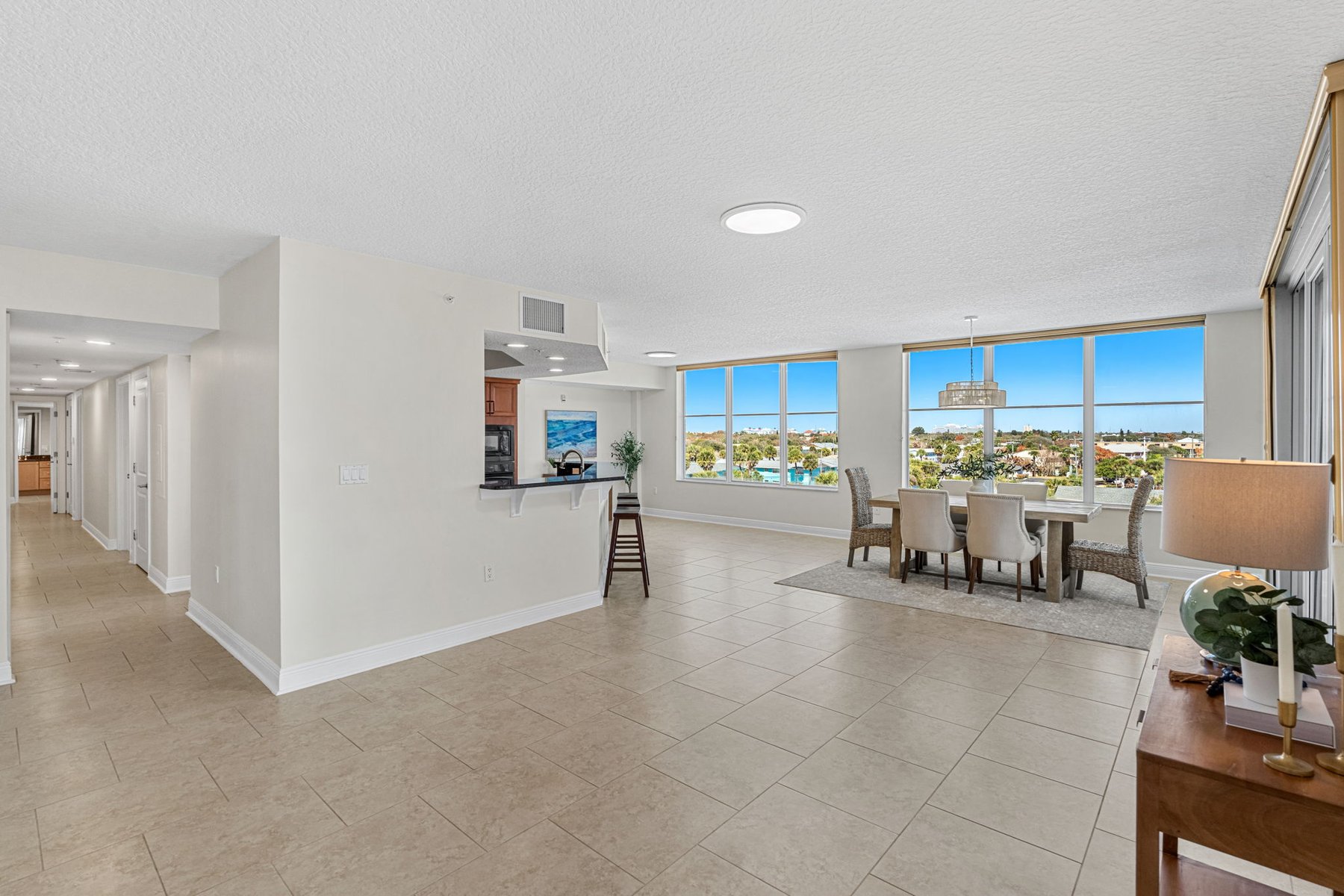  410 Hayes Avenue, #402, Cocoa Beach, FL, 32931 - 物件實景