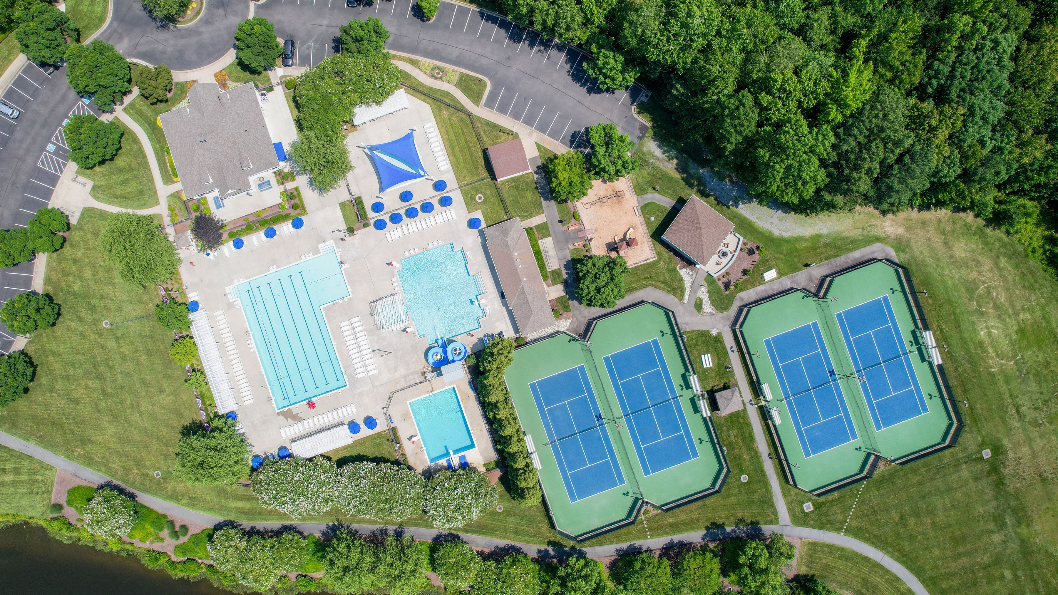  11812 Autumnwood Court, Glen Allen, VA 23059 - 物件實景