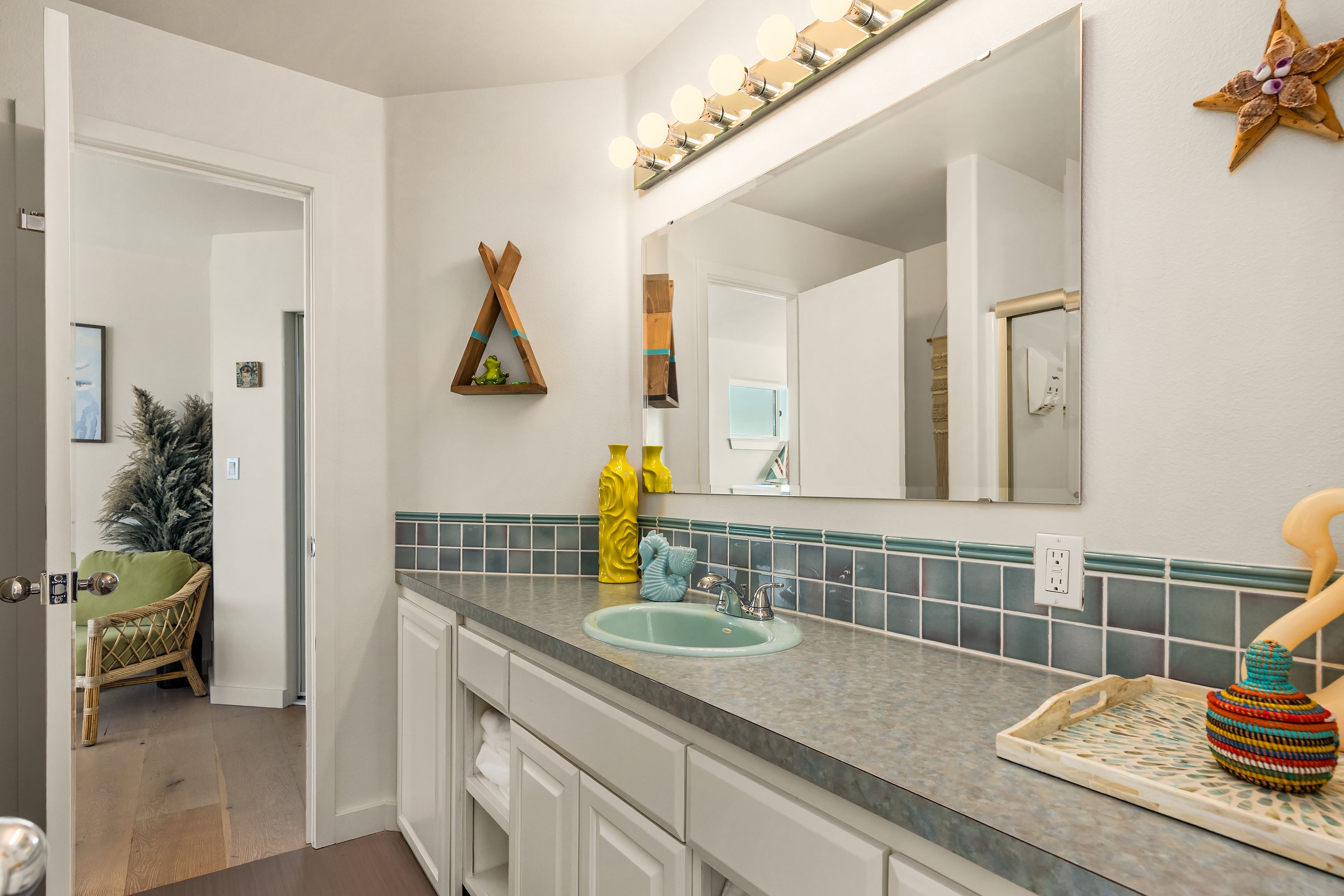  27865 Sandy Beach Lane NE, Kingston, WA 98346 - 物件實景