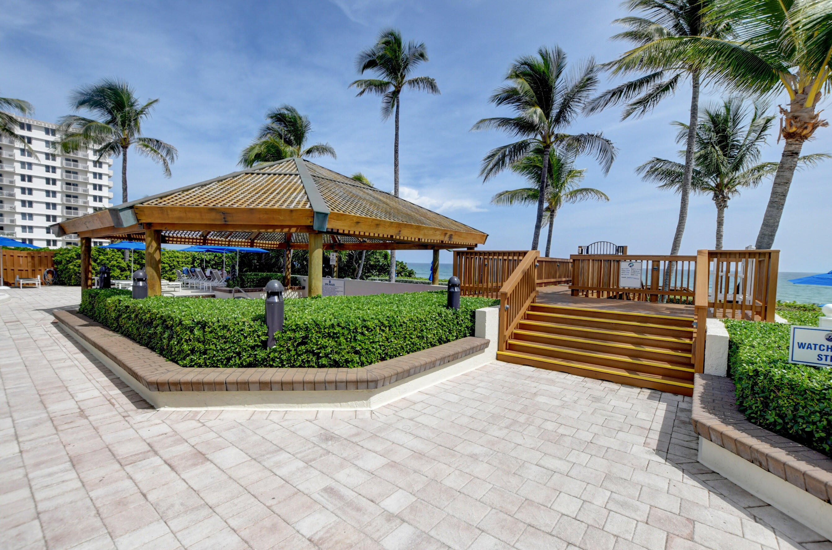 Highland Beach, Florida, 33487, United States, 2 Bedrooms Bedrooms, ,2 BathroomsBathrooms,Residential,For Sale,1907746