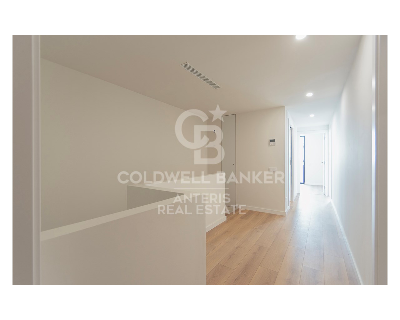 Barcelona, Barcelona, Sants ? Montju?c, Sants - Ba, Barcelona, Catalonia, ES, 3 Bedrooms Bedrooms, ,2 BathroomsBathrooms,Residential,For Sale,Barcelona, Barcelona, Sants ? Montju?c, Sants - Ba,1556908