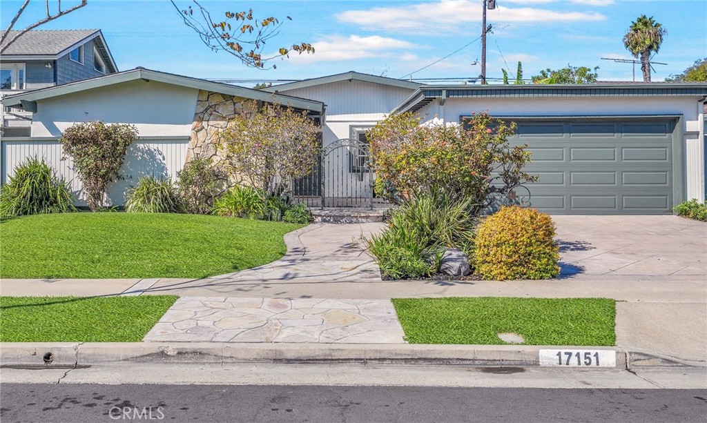 Treehaven Ln, Huntington Beach, CA 92647 #1