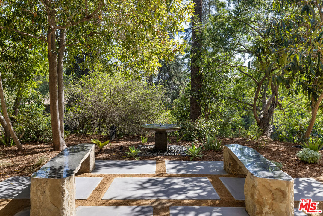 Los Angeles, California, 90065, United States, 5 Bedrooms Bedrooms, ,5 BathroomsBathrooms,Residential,For Sale,1987720