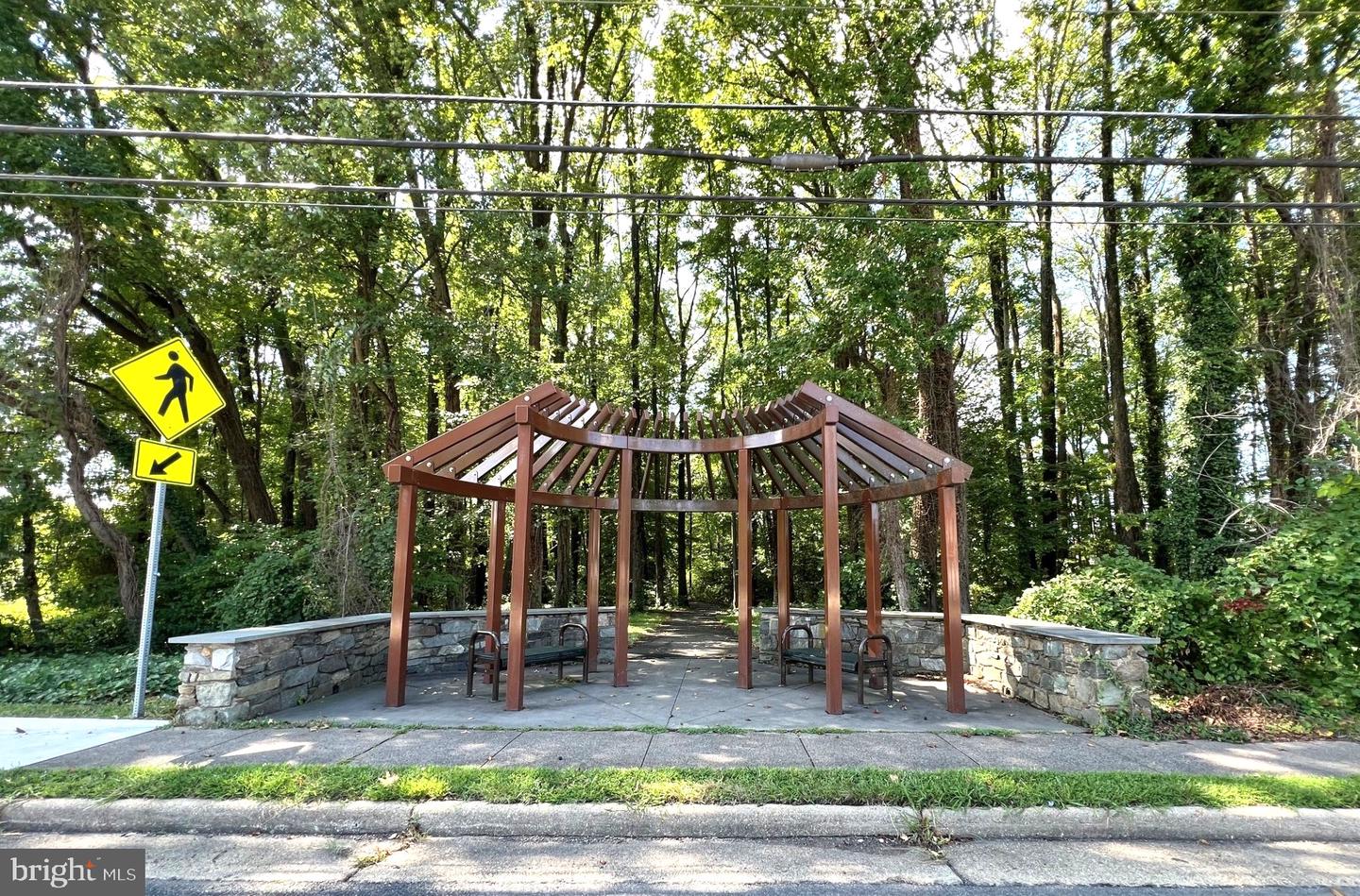 Annandale, Virginia, 22003, United States, 3 Bedrooms Bedrooms, ,4 BathroomsBathrooms,Residential,For Sale,2001924