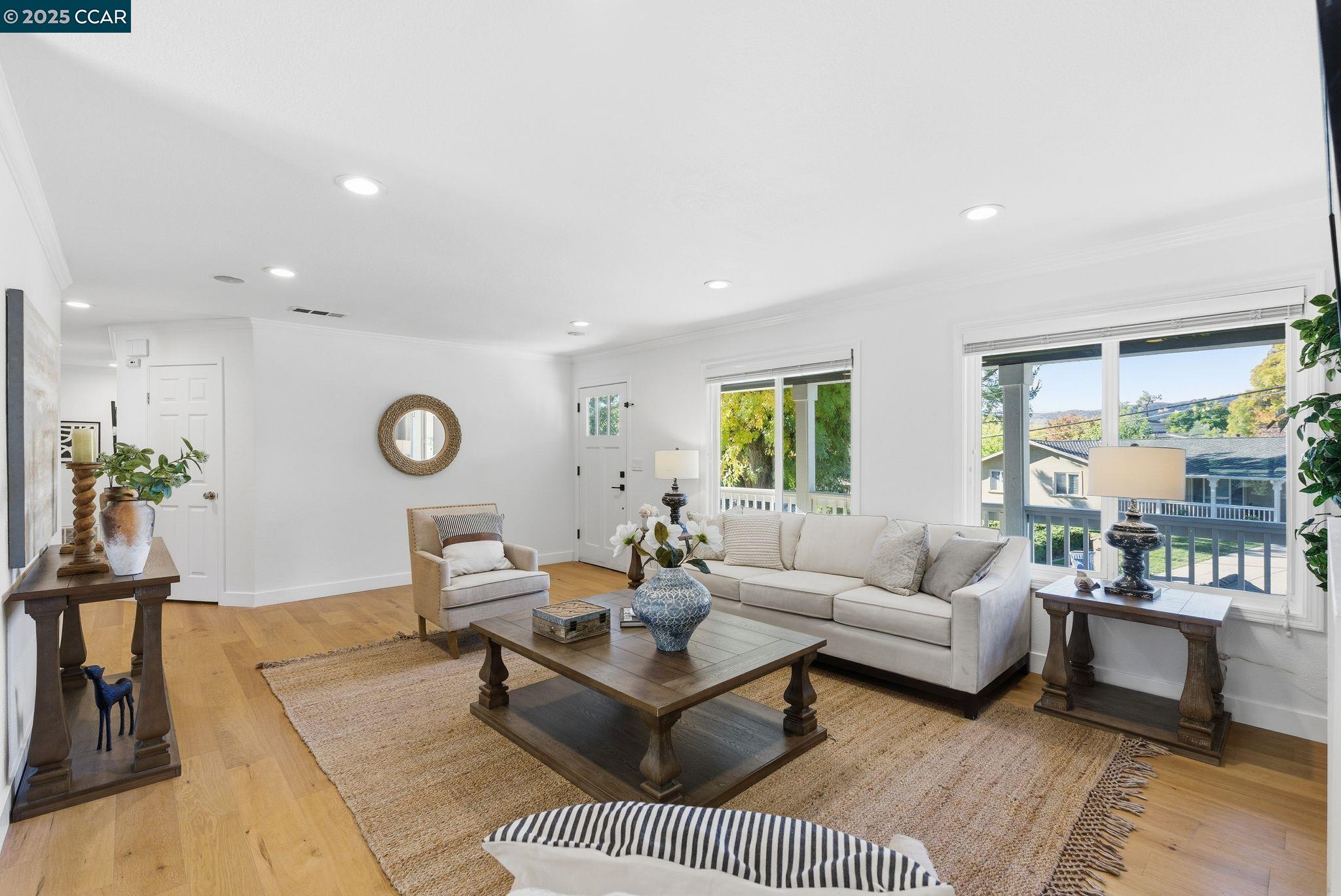 Danville, California, 94526, United States, 5 Bedrooms Bedrooms, ,3 BathroomsBathrooms,Residential,For Sale,1990920