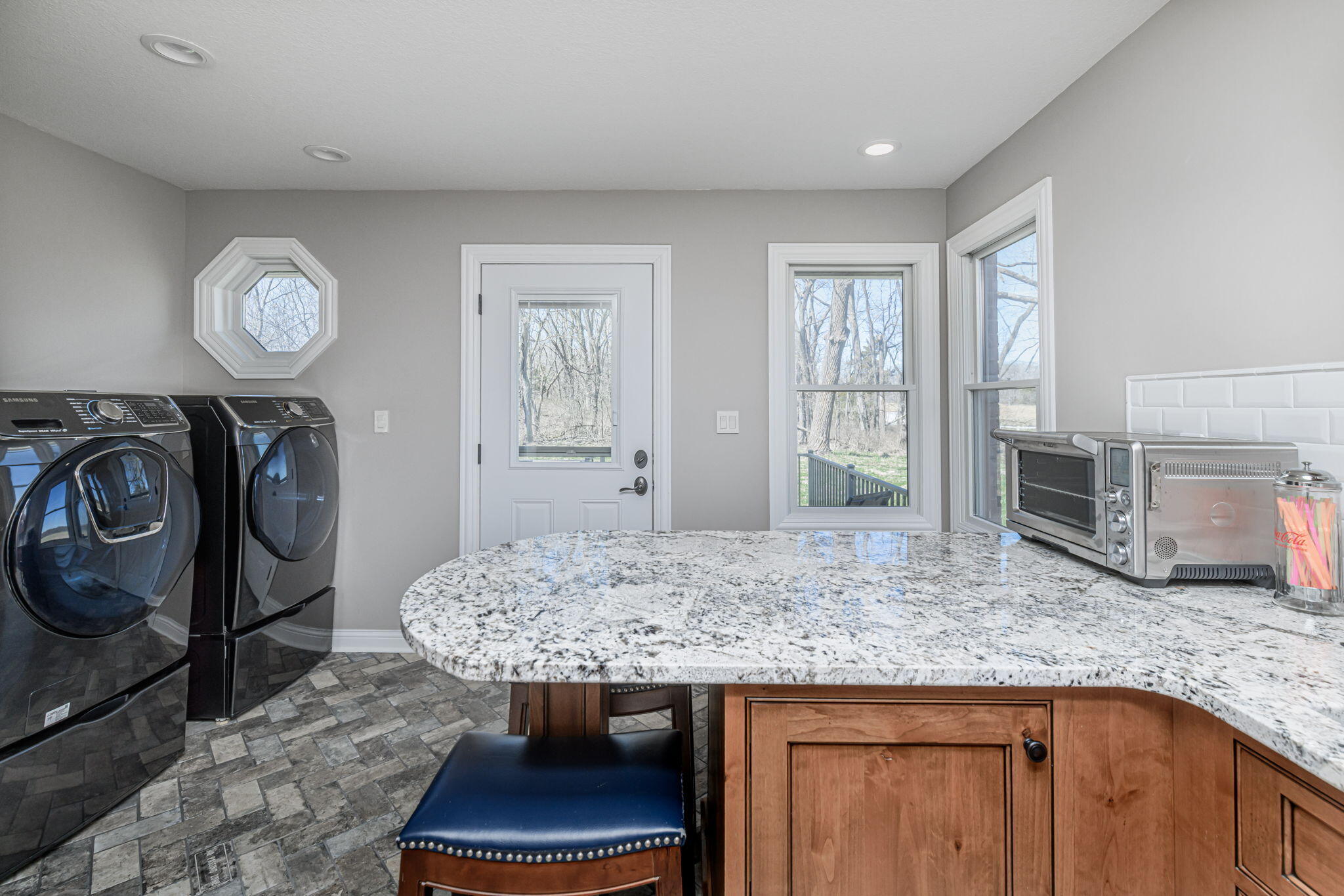 ROCHEPORT, Missouri, 65279, United States, 3 Bedrooms Bedrooms, ,3 BathroomsBathrooms,Residential,For Sale,1851198
