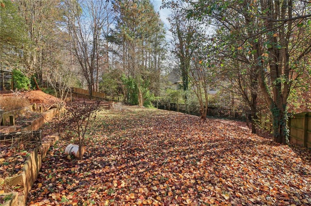 Smyrna, Georgia, 30082, United States, 6 Bedrooms Bedrooms, ,3 BathroomsBathrooms,Residential,For Sale,2002854