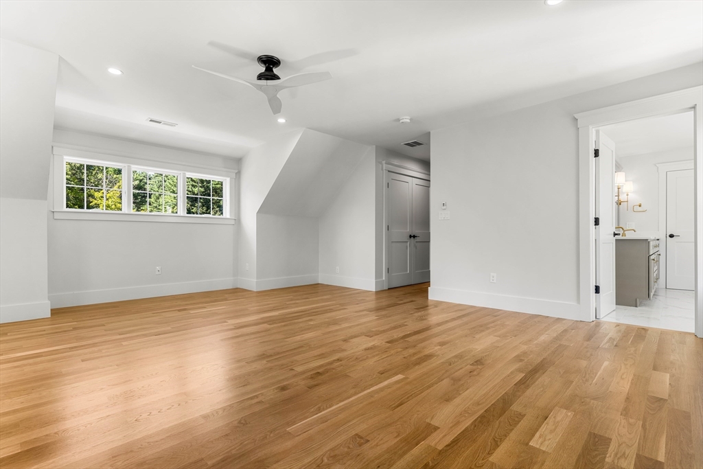 North Reading, Massachusetts, 01864, United States, 4 Bedrooms Bedrooms, ,3 BathroomsBathrooms,Residential,For Sale,1927425