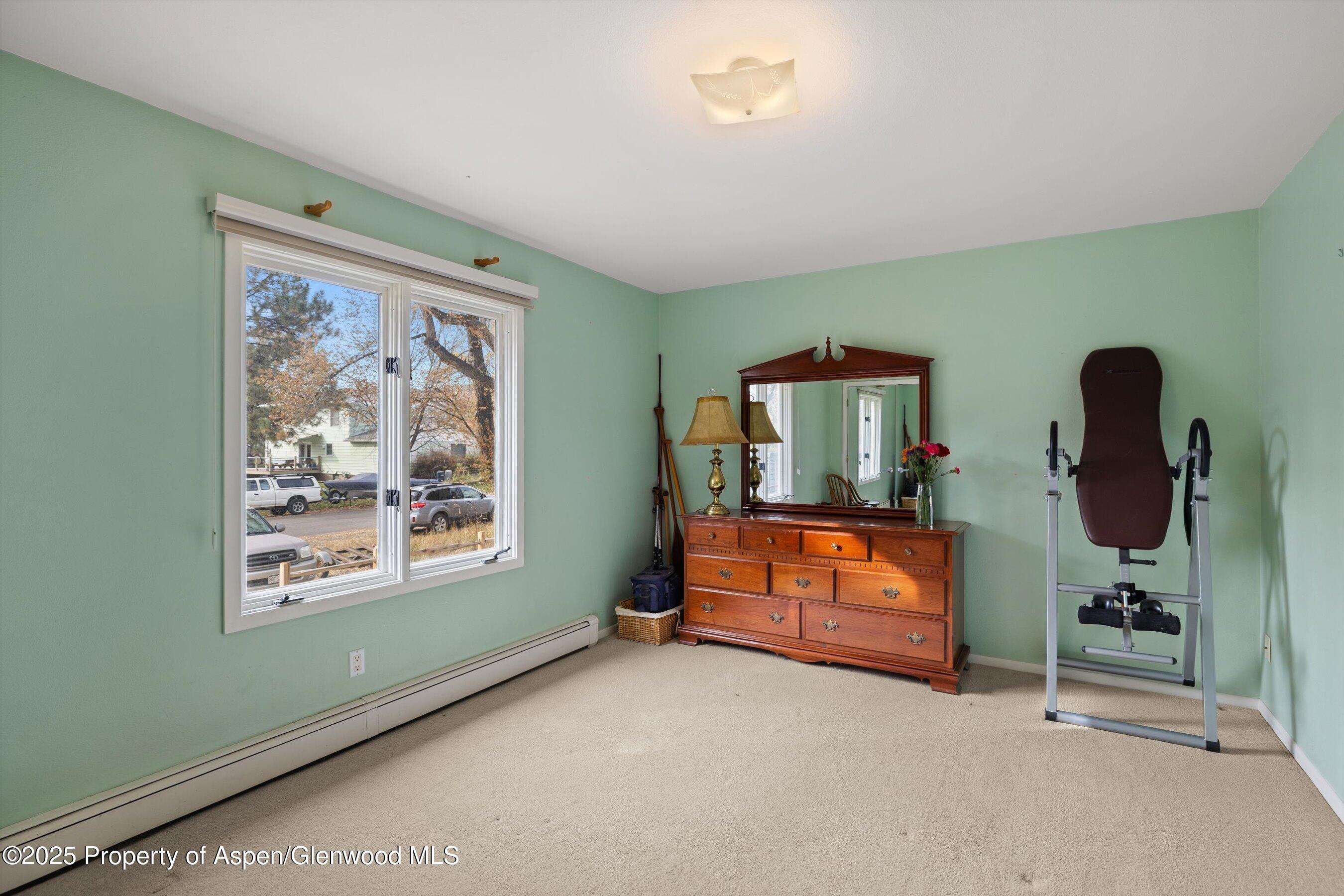 Carbondale, Colorado, 81623, United States, 6 Bedrooms Bedrooms, ,4 BathroomsBathrooms,Residential,For Sale,1986290