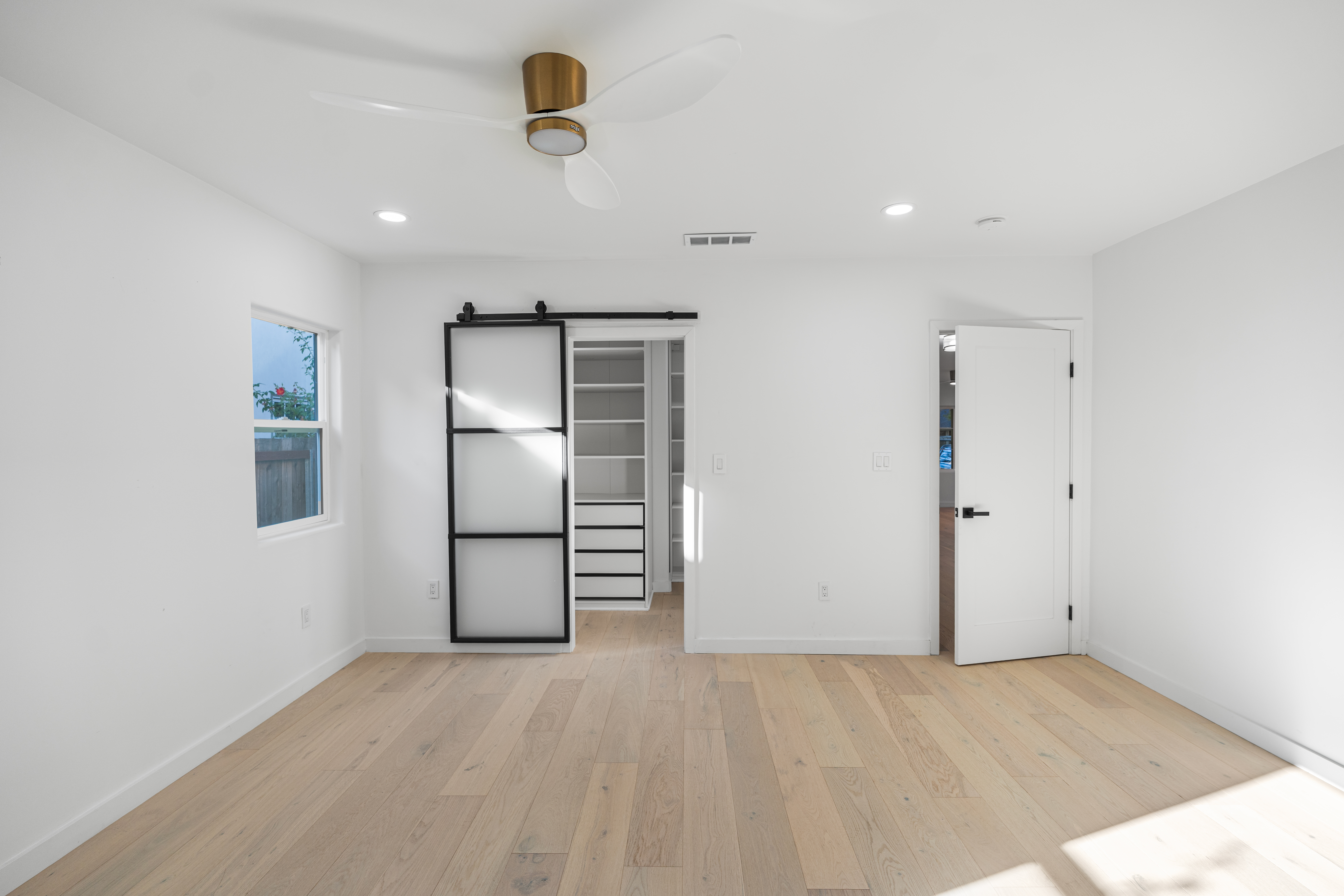  1640 9th Avenue, Sacramento, CA 95818 - 物件實景