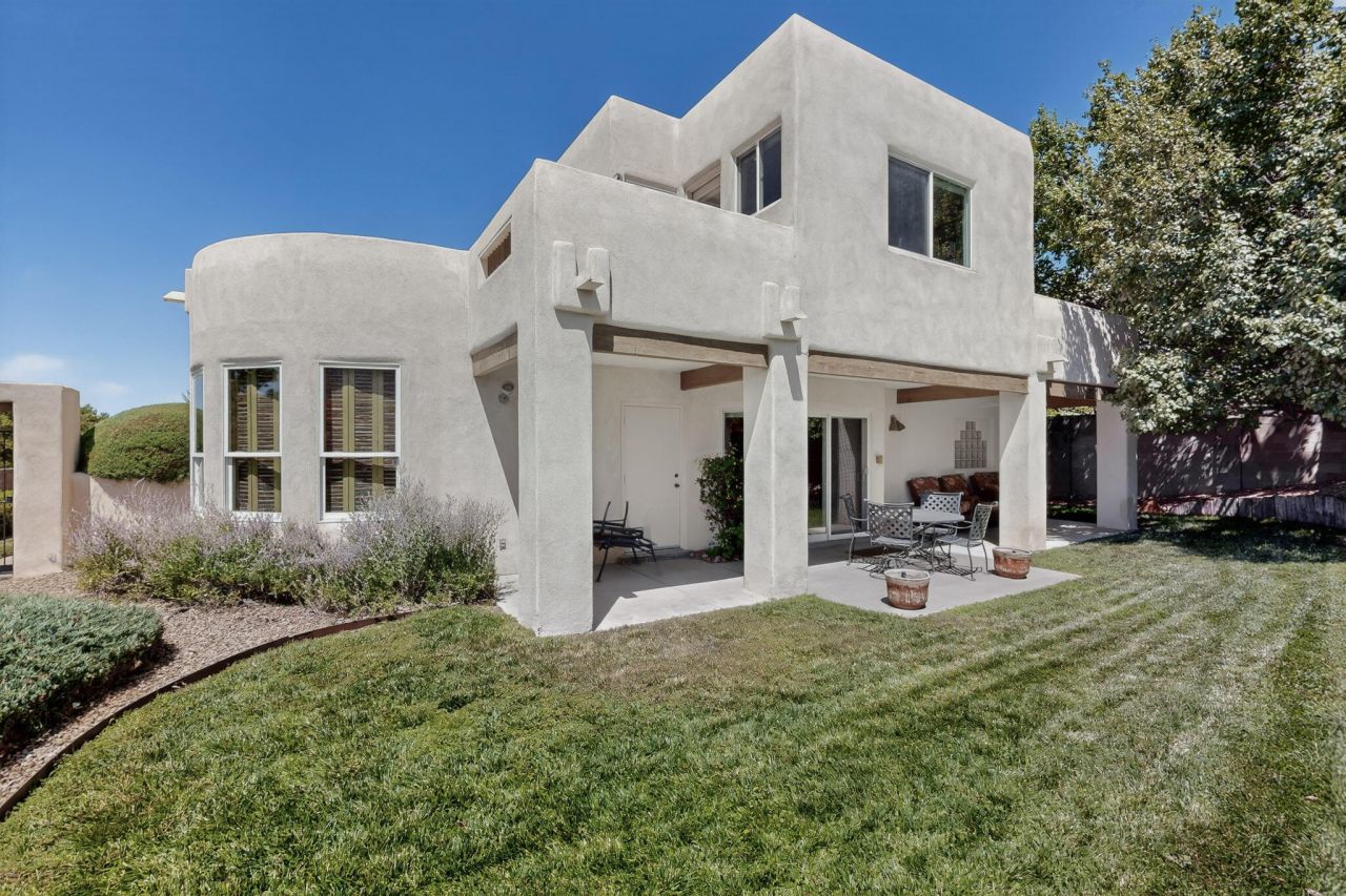 Albuquerque, New Mexico, 87112, United States, 4 Bedrooms Bedrooms, ,3 BathroomsBathrooms,Residential,For Sale,1917546