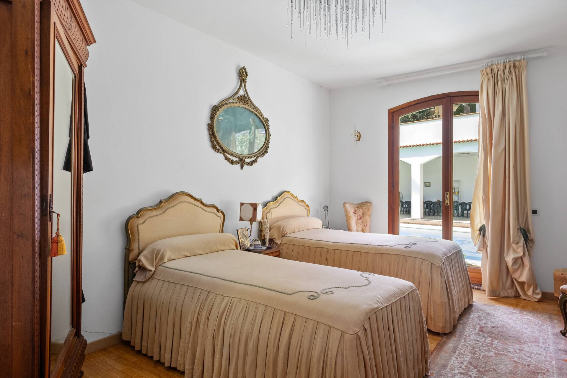 Sanremo, Imperia, 18038, IT, 4 Bedrooms Bedrooms, ,5 BathroomsBathrooms,Residential,For Sale,1796259