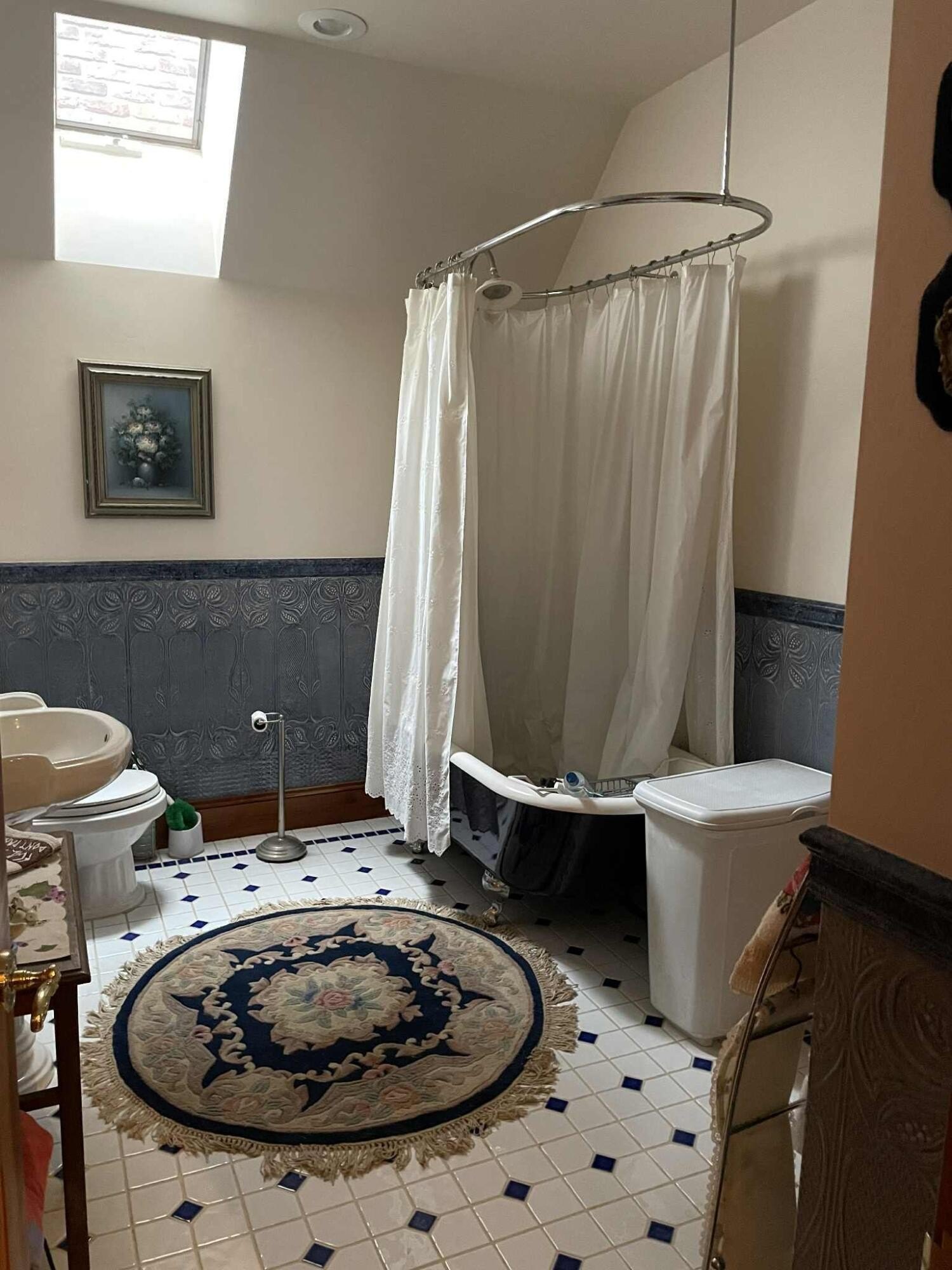 Selma, Oregon, 97538, United States, 4 Bedrooms Bedrooms, ,4 BathroomsBathrooms,Residential,For Sale,1981987