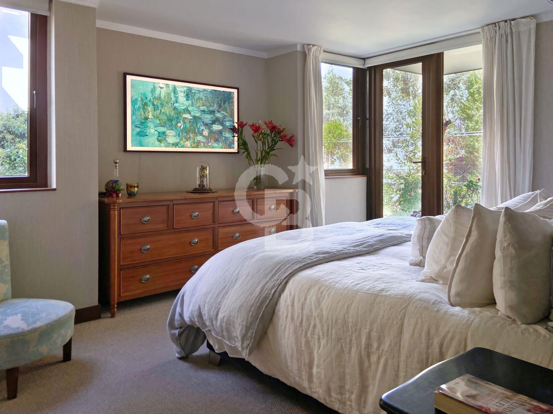 Lo Barnechea, Chile, 4 Bedrooms Bedrooms, ,4 BathroomsBathrooms,Residential,For Sale,1998331