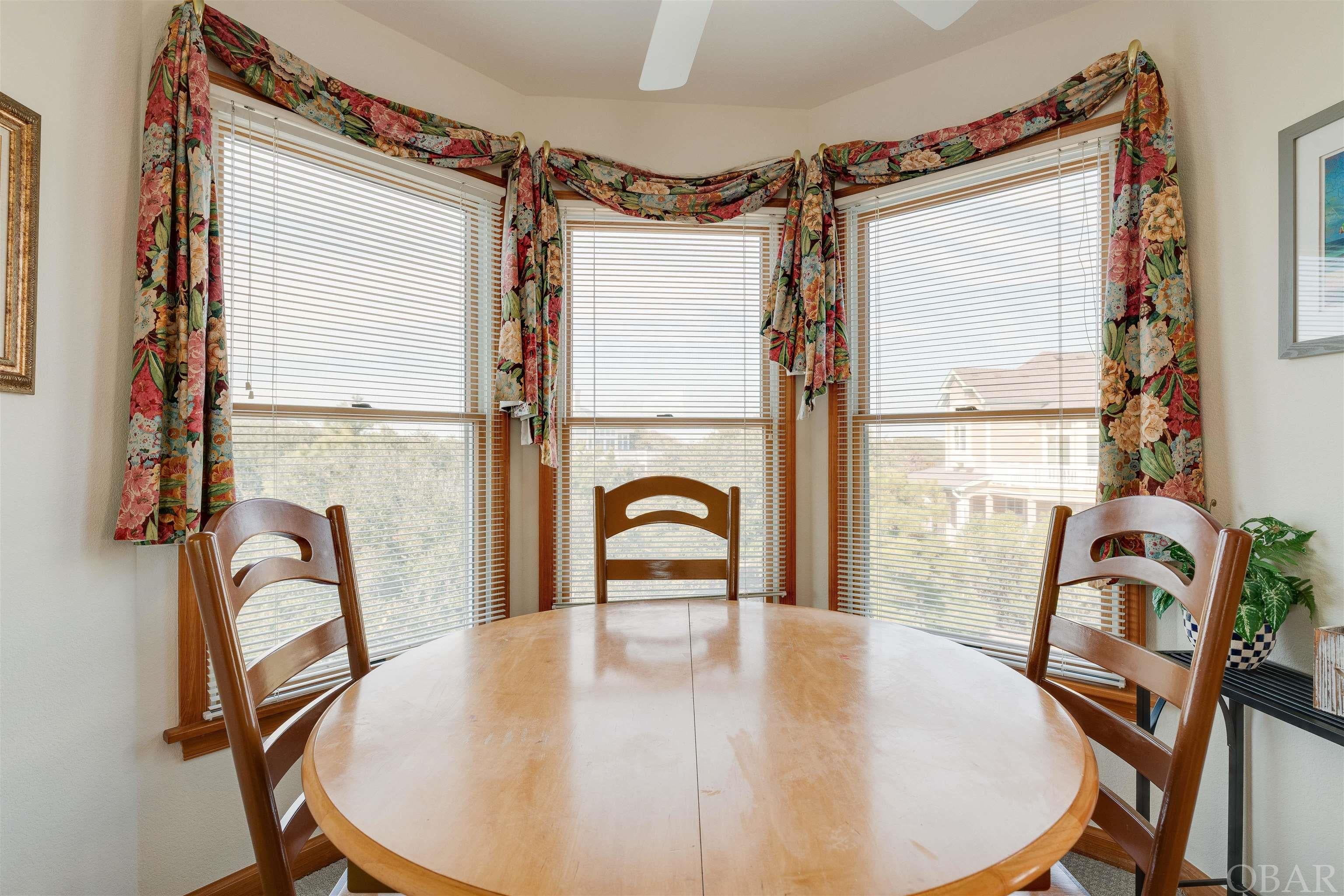 Corolla, North Carolina, 27927, United States, 6 Bedrooms Bedrooms, ,7 BathroomsBathrooms,Residential,For Sale,1975108