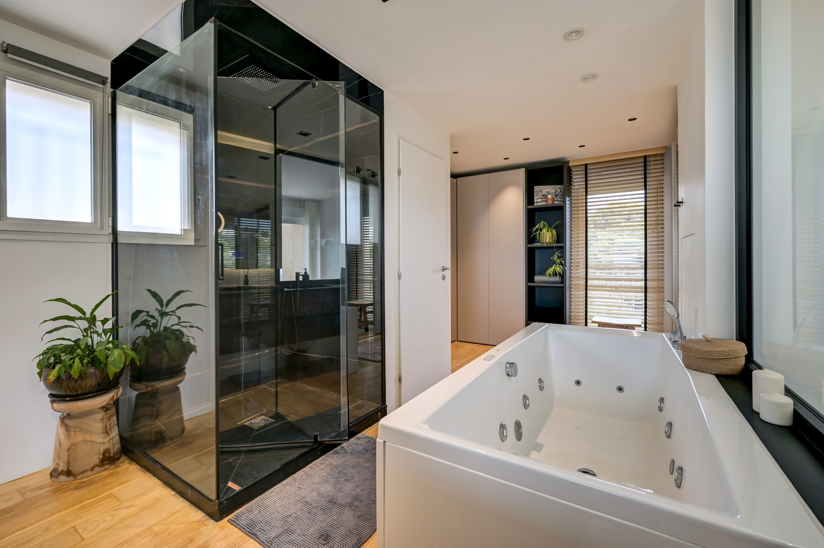  Bandol – 3-Bedroom Sea View Apartment with Pool - 物件實景