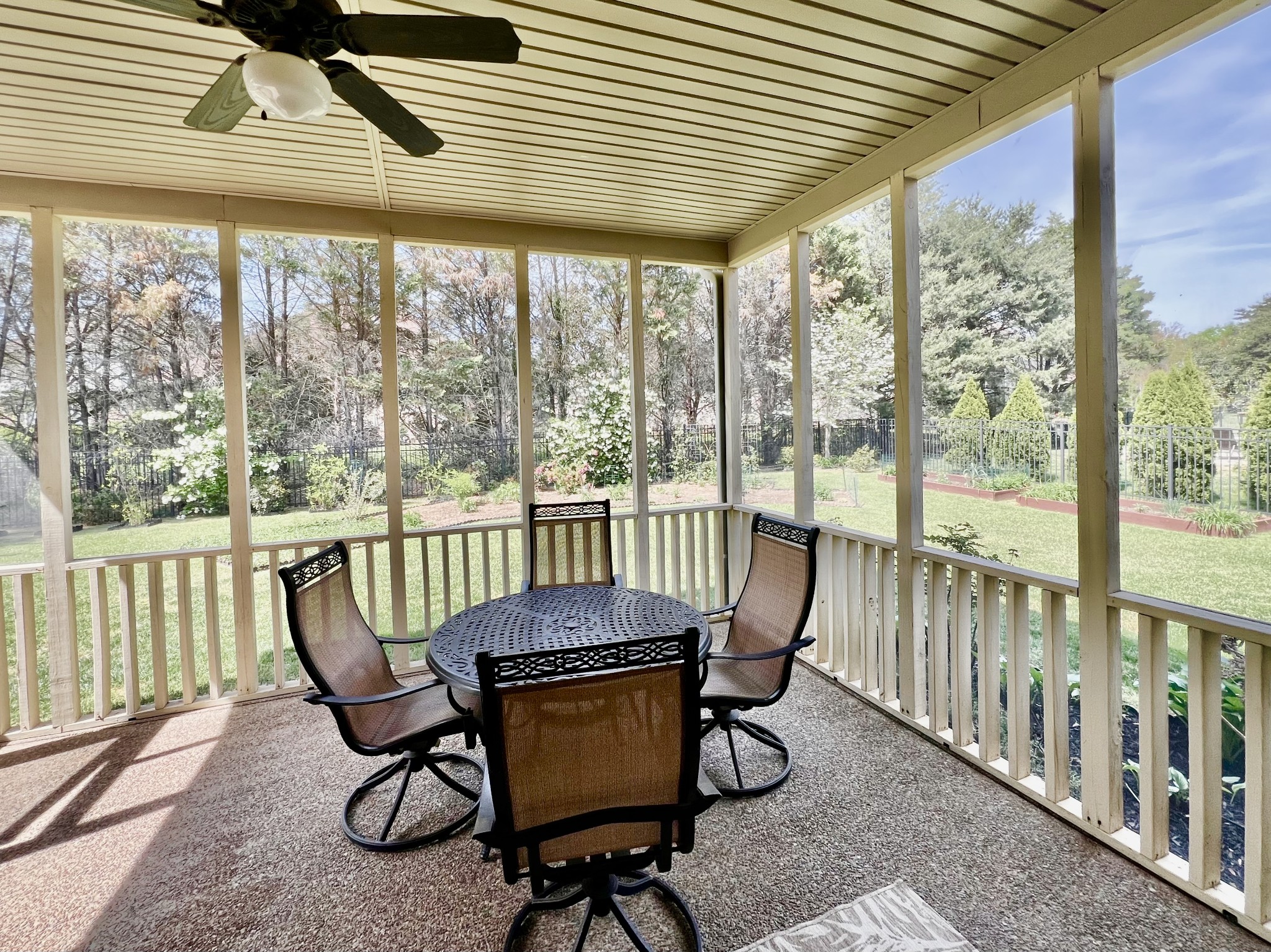  650 Bonita Pkwy S, Hendersonville, TN, 37075 - 物件實景