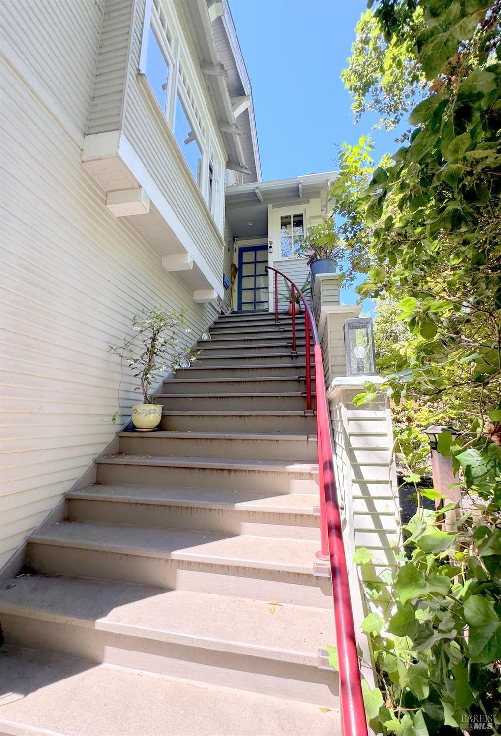 Mill Valley, California, 94941, United States, ,Residential,For Sale,1974805