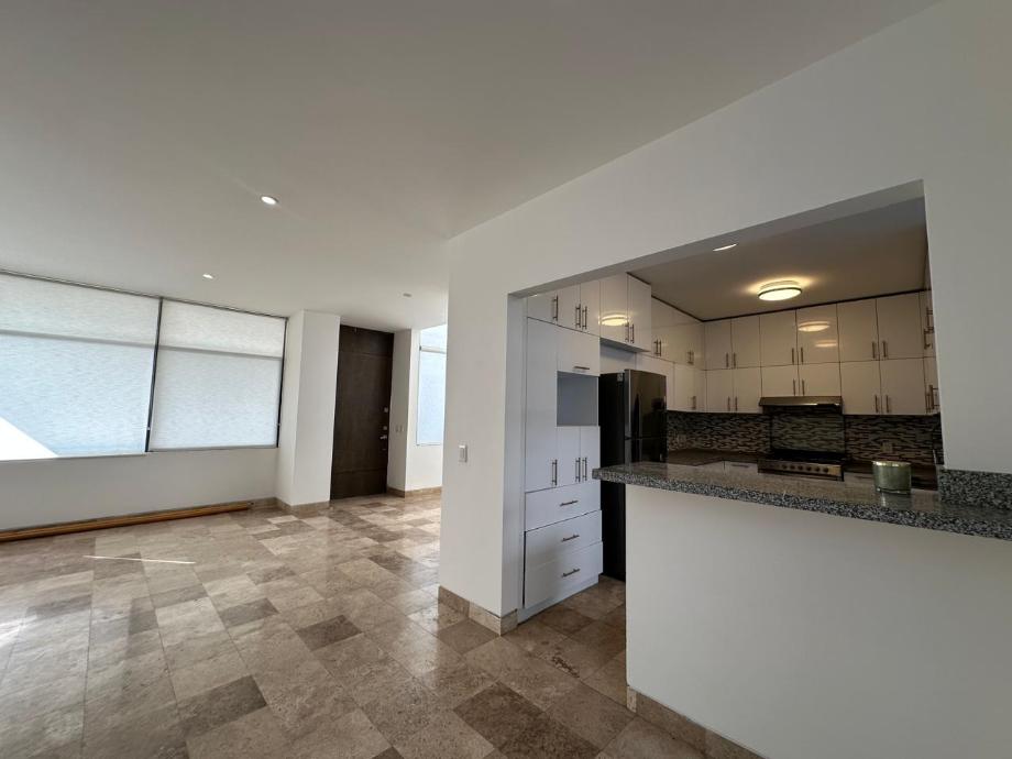 Metepec, Estado de méxico, 52148, Mexico, 3 Bedrooms Bedrooms, ,4 BathroomsBathrooms,Residential,For Sale,1996841