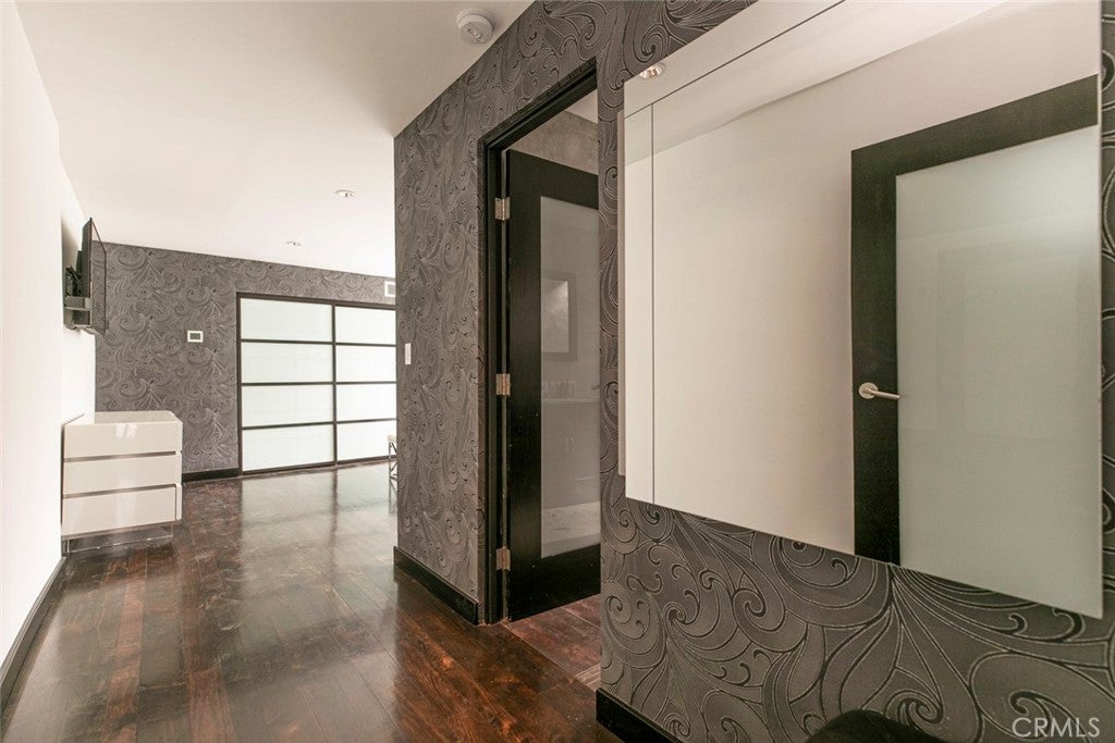 Woodland Hills, California, 91364, United States, 3 Bedrooms Bedrooms, ,3 BathroomsBathrooms,Residential,For Sale,1942330