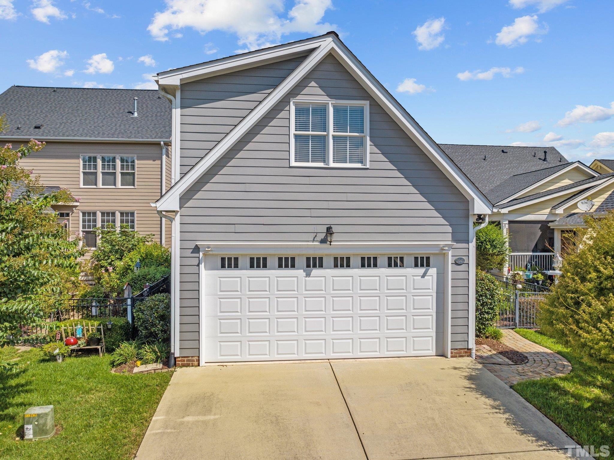 1640 Lakestone Village Lane, Fuquay-Varina, North Carolina, 27526, United States, 3 Bedrooms Bedrooms, ,3 BathroomsBathrooms,Residential,For Sale,1640 Lakestone Village Lane,1433390