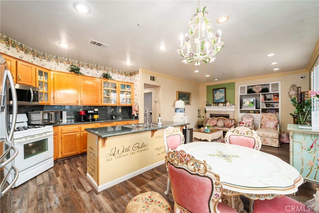 Chino Hills, California, 91709, United States, 4 Bedrooms Bedrooms, ,3 BathroomsBathrooms,Residential,For Sale,1921689