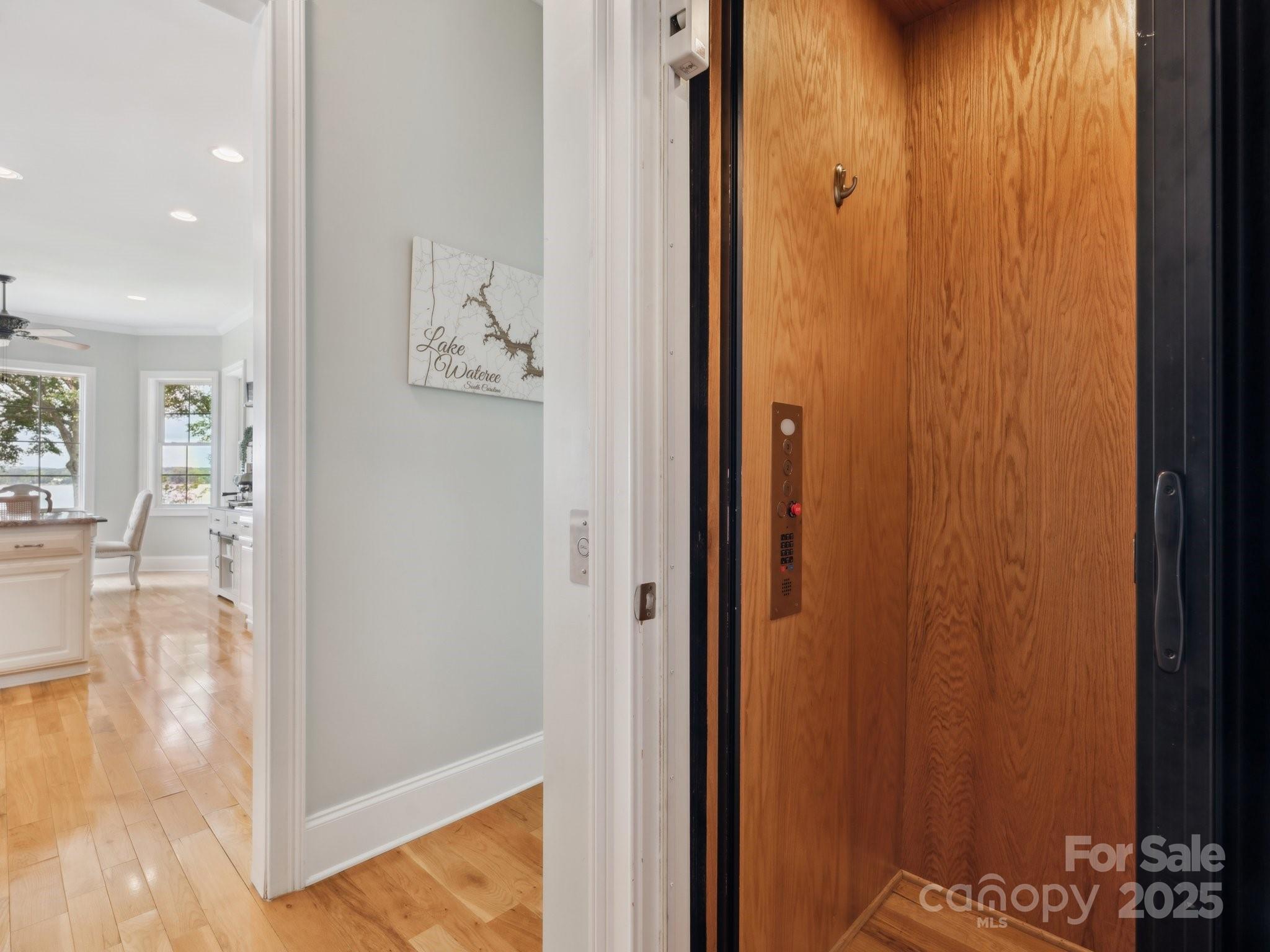 Liberty Hill, South Carolina, 29074, United States, 4 Bedrooms Bedrooms, ,5 BathroomsBathrooms,Residential,For Sale,1876148