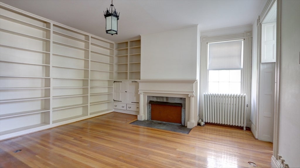 Geneva, New York, 14456, United States, 4 Bedrooms Bedrooms, ,3 BathroomsBathrooms,Residential,For Sale,1901149