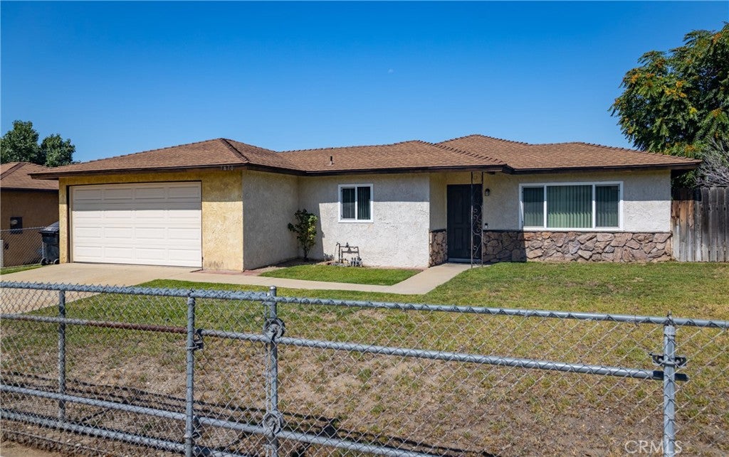 Fontana, California, 92336, United States, 3 Bedrooms Bedrooms, ,2 BathroomsBathrooms,Residential,For Sale,1983811