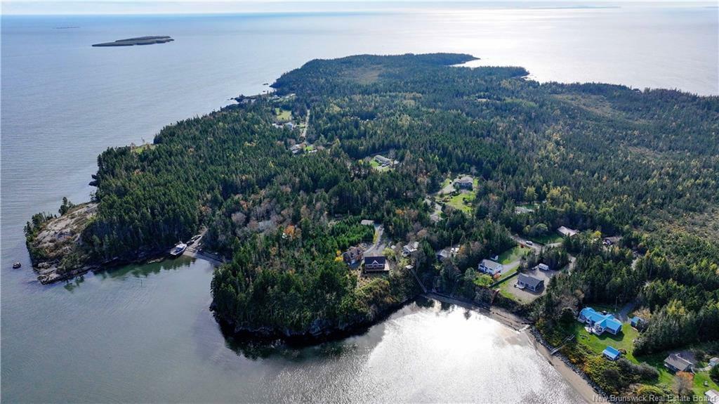 NEW RIVER BEACH, New Brunswick, E5J 1J9, CA, 2 Bedrooms Bedrooms, ,2 BathroomsBathrooms,Residential,For Sale,1874304