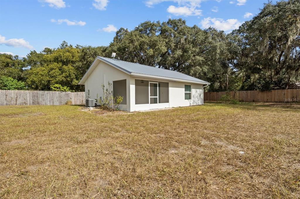 Bartow, Florida, 33830, United States, 3 Bedrooms Bedrooms, ,4 BathroomsBathrooms,Residential,For Sale,2002035