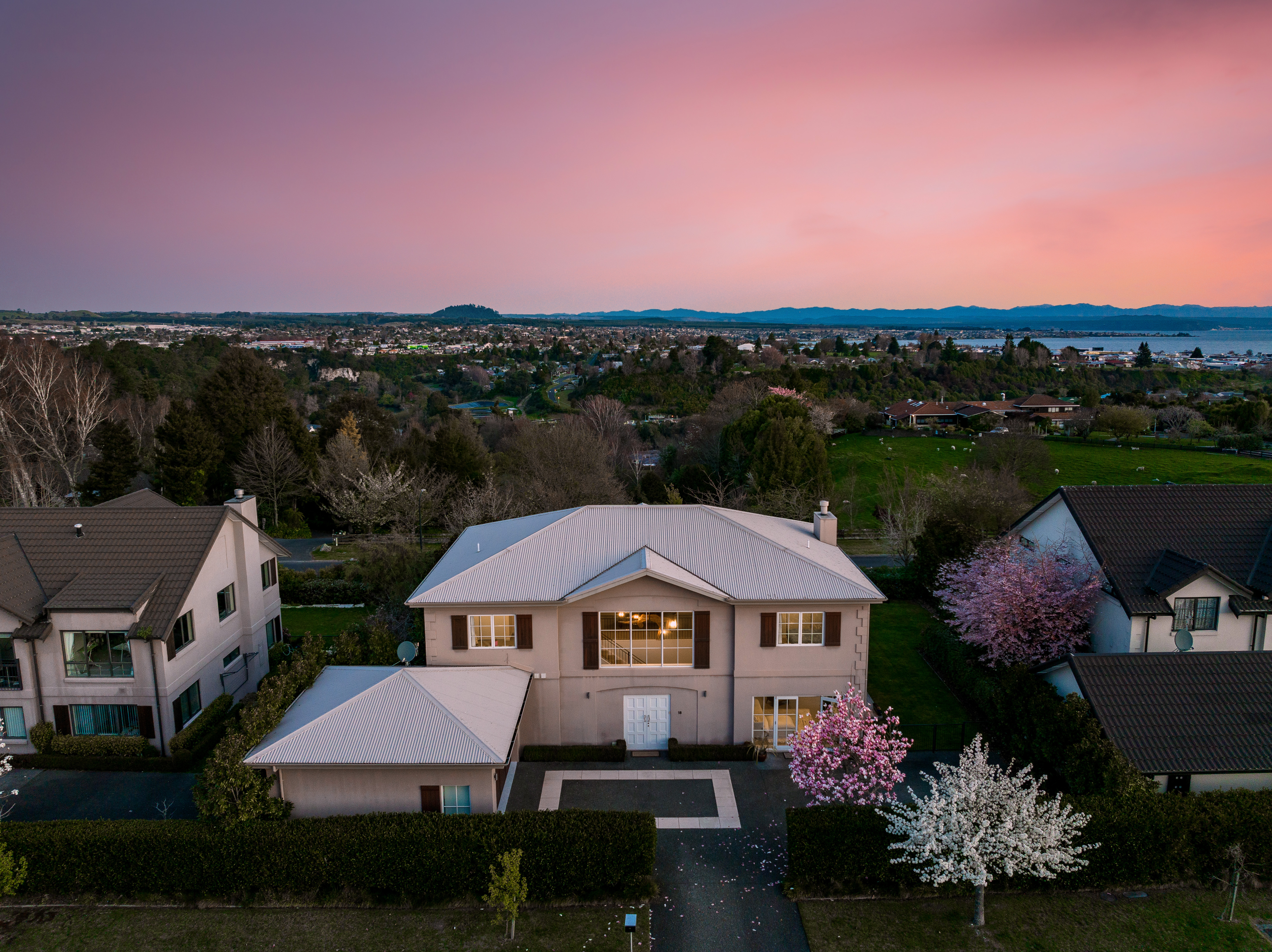  Solid as a Rock - 物件實景