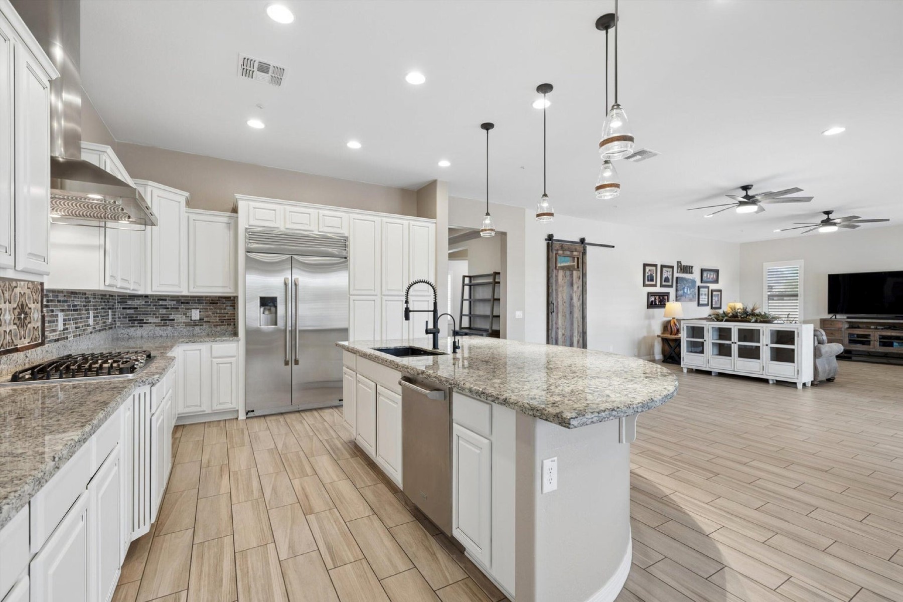  7551 W Saguaro Park Lane  Peoria, AZ - 物件實景