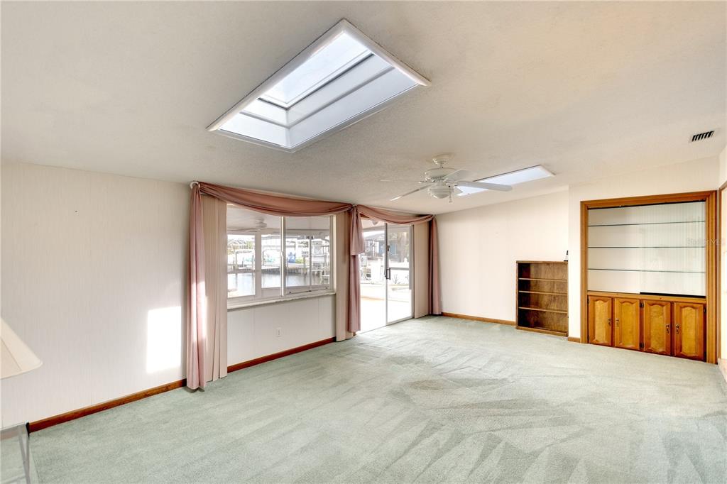 Bradenton, Florida, 34210, United States, 4 Bedrooms Bedrooms, ,2 BathroomsBathrooms,Residential,For Sale,1696879