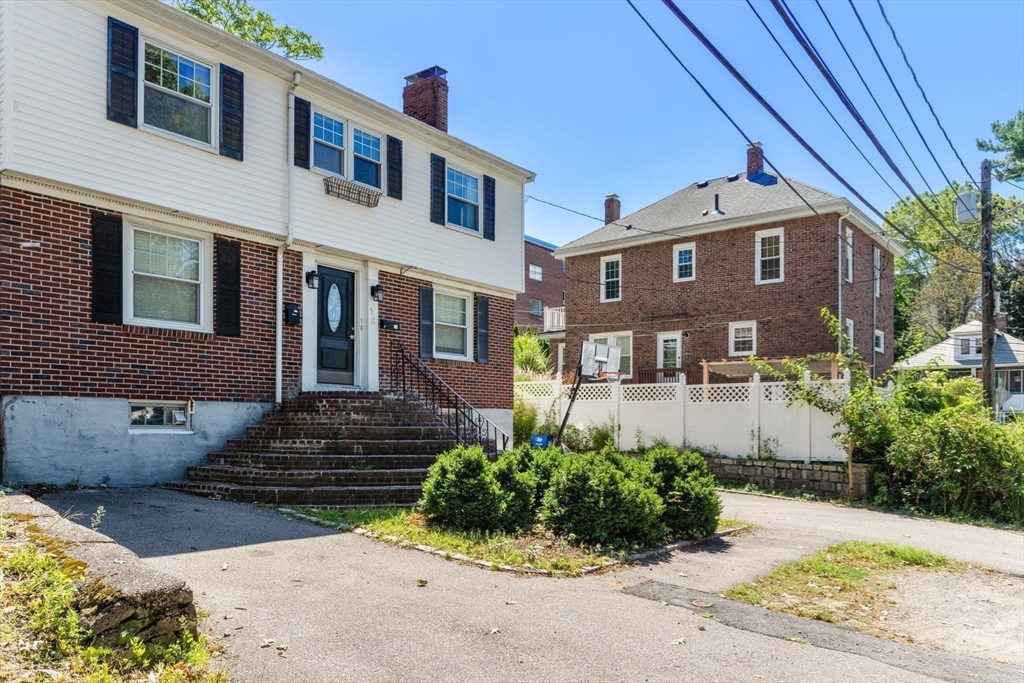 Boston, Massachusetts, 02131, United States, 3 Bedrooms Bedrooms, ,2 BathroomsBathrooms,Residential,For Sale,1939975