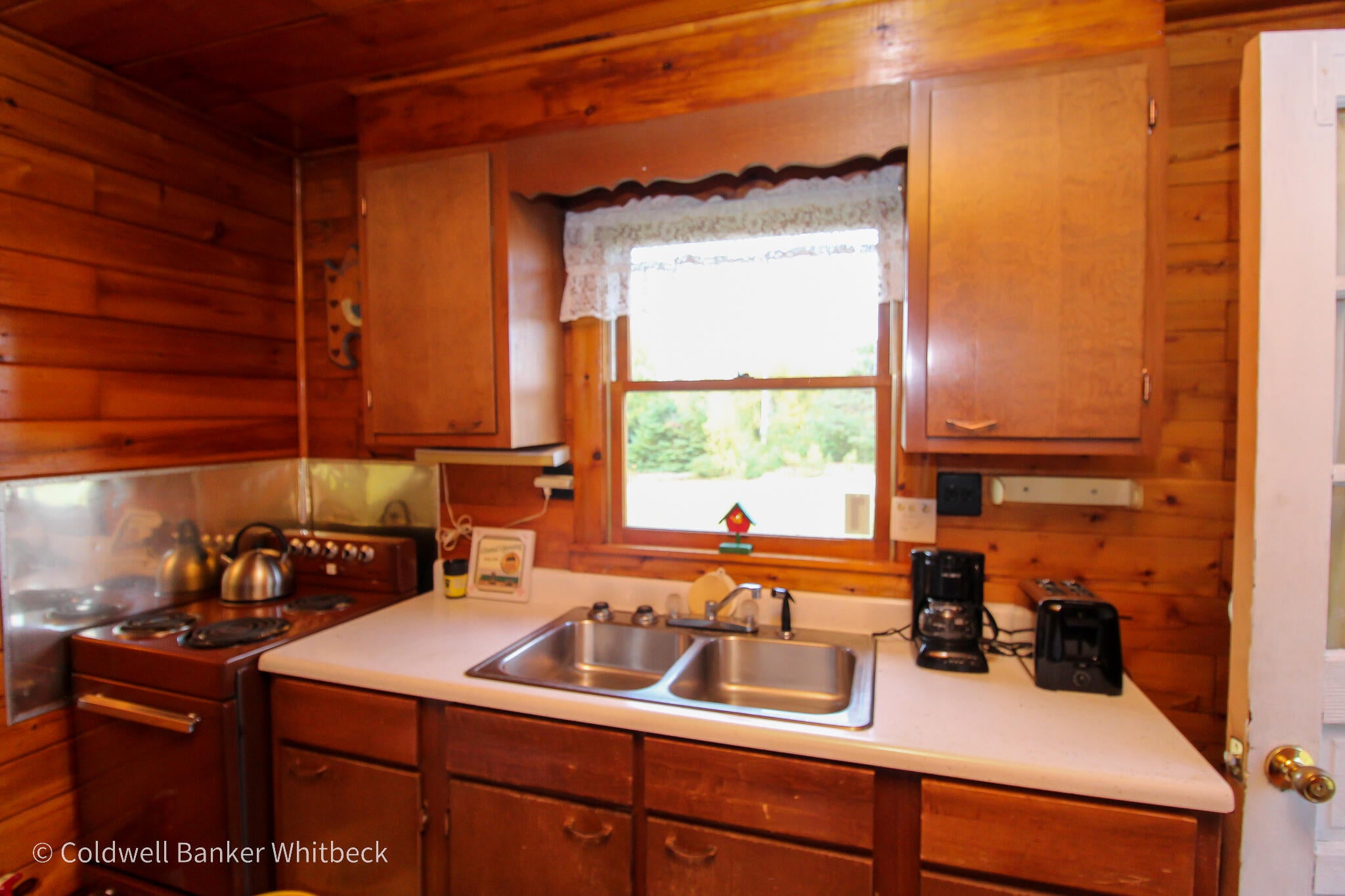 St. Regis Falls, New York, 12980, United States, 7 Bedrooms Bedrooms, ,3 BathroomsBathrooms,Residential,For Sale,1903250