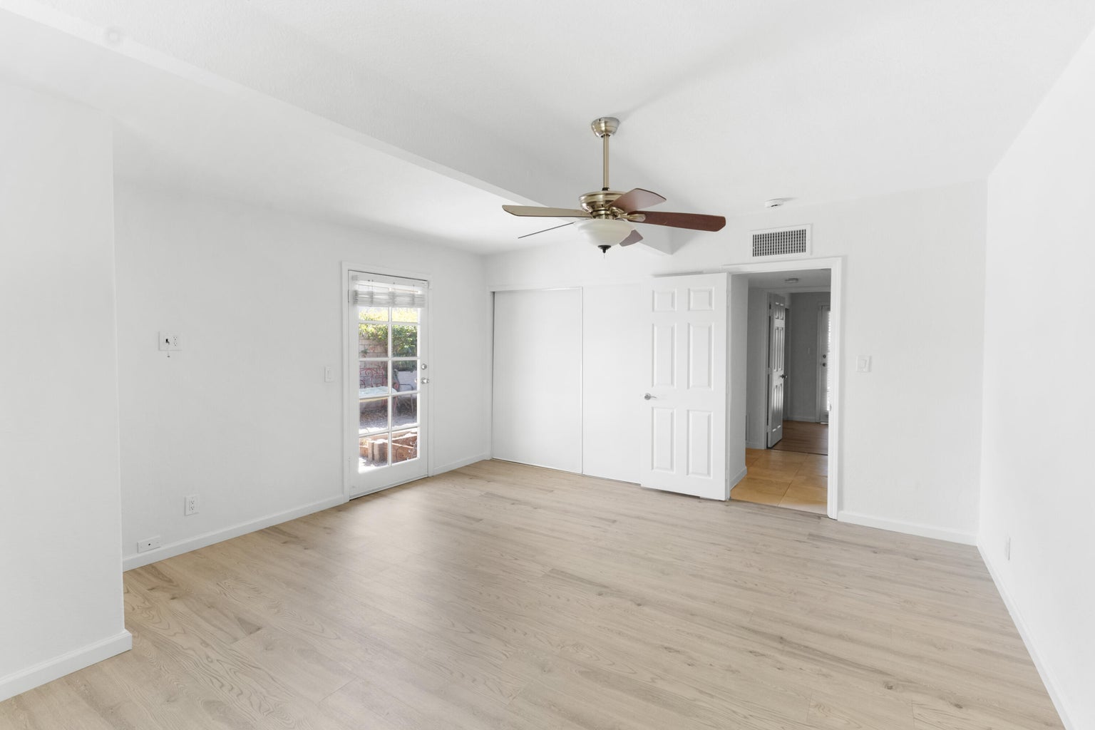 Bermuda Dunes, California, 92203, United States, 5 Bedrooms Bedrooms, ,3 BathroomsBathrooms,Residential,For Sale,1976988