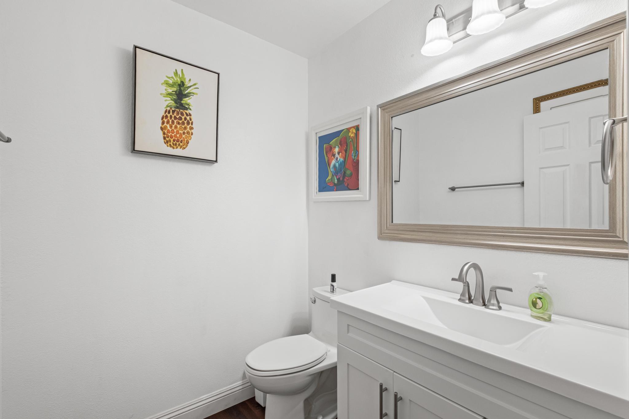 HAWTHORNE, California, 90250, United States, 4 Bedrooms Bedrooms, ,3 BathroomsBathrooms,Residential,For Sale,1798305