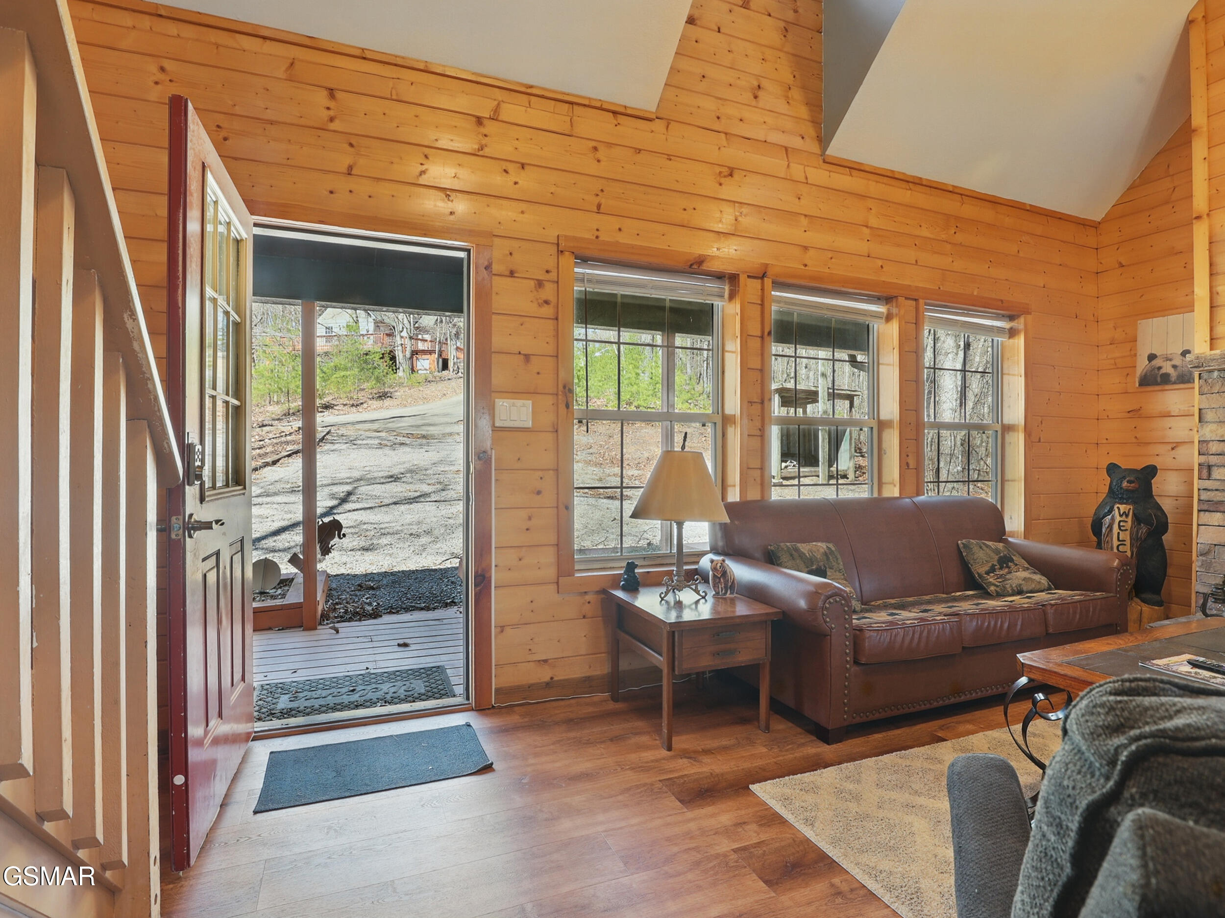 Sevierville, Tennessee, 37862, United States, 4 Bedrooms Bedrooms, ,4 BathroomsBathrooms,Residential,For Sale,1928757